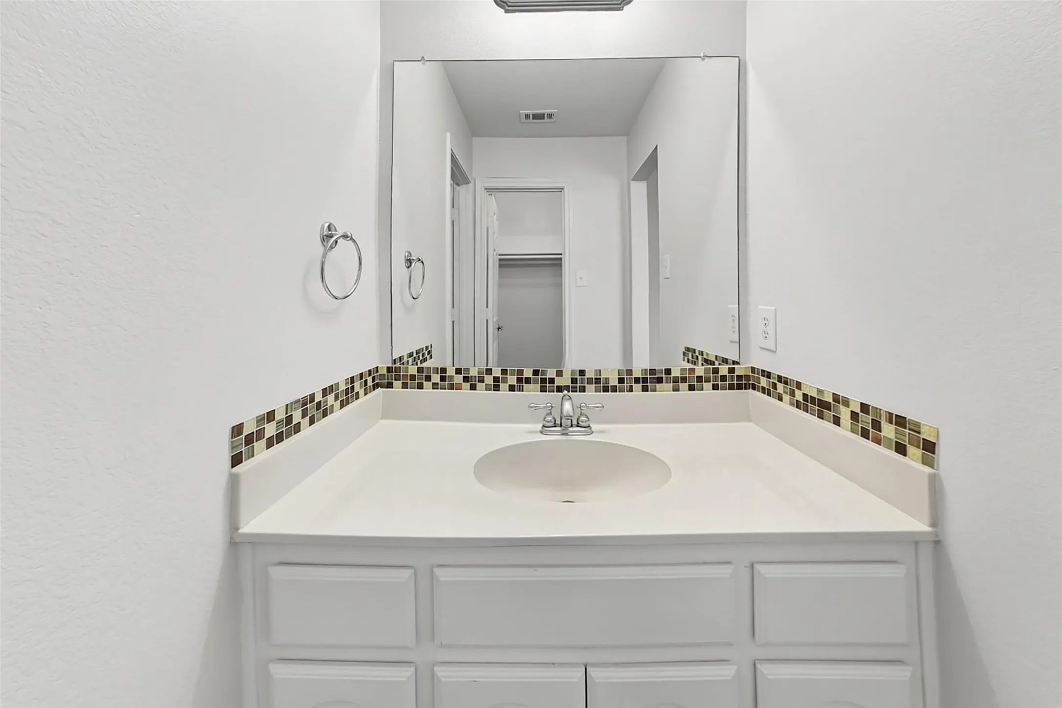 Single Family Residence For Sale in Collin County , 304 Palomino Lane, Celina, Texas 75009, 5 Bedroom, 4 Bathroom, 3 Garage spaces, 4,284 Sqft, built in 2005, mls#21405258, Real Estate Agent in Celina, Homes For Sale in Collin county, Homes For Sale in Celina, Realtor in Celina Texas, Real Estate Brokerage Independent Realty Texas, Luminita Cordes Realtor