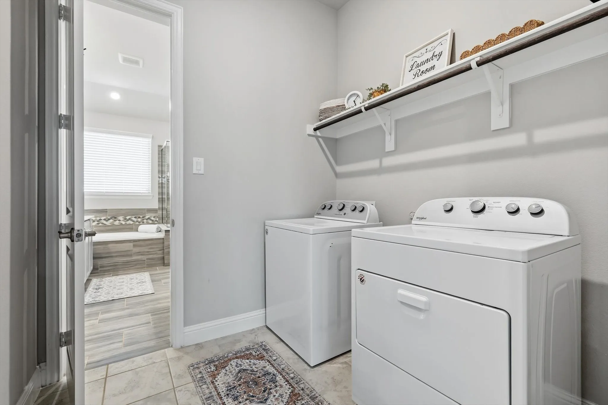 Single Family Residence For Rent in Collin County , 2371 Canary Grass Lane, Prosper, Texas 75078, 3 Bedroom, 3 Bathroom, 2 Garage spaces, 2,315 Sqft, built in 2020, mls#21405272, Real Estate Agent in Prosper, Homes For Rent in Collin county, Homes For Rent in Prosper, Realtor in Prosper Texas, Real Estate Brokerage Independent Realty Texas, Luminita Cordes Realtor