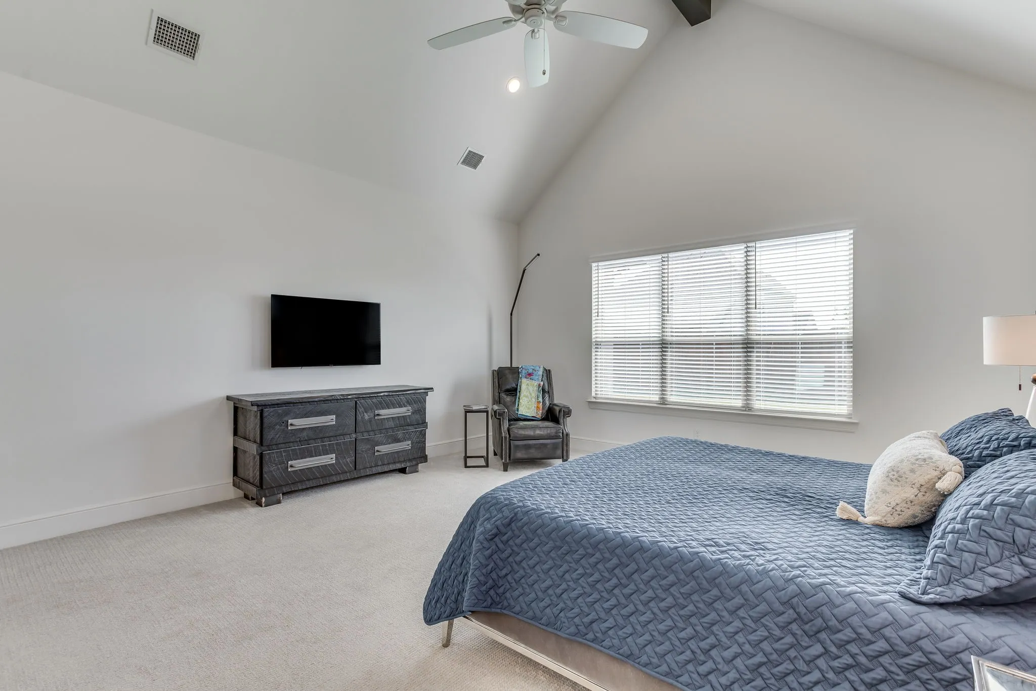 Single Family Residence For Sale in Parker County , 950 Highlands Avenue, Aledo, Texas 76008, 4 Bedroom, 3 Bathroom, 2 Garage spaces, 3,411 Sqft, built in 2024, mls#21404459, Real Estate Agent in Aledo, Homes For Sale in Parker county, Homes For Sale in Aledo, Realtor in Aledo Texas, Real Estate Brokerage Independent Realty Texas, Luminita Cordes Realtor