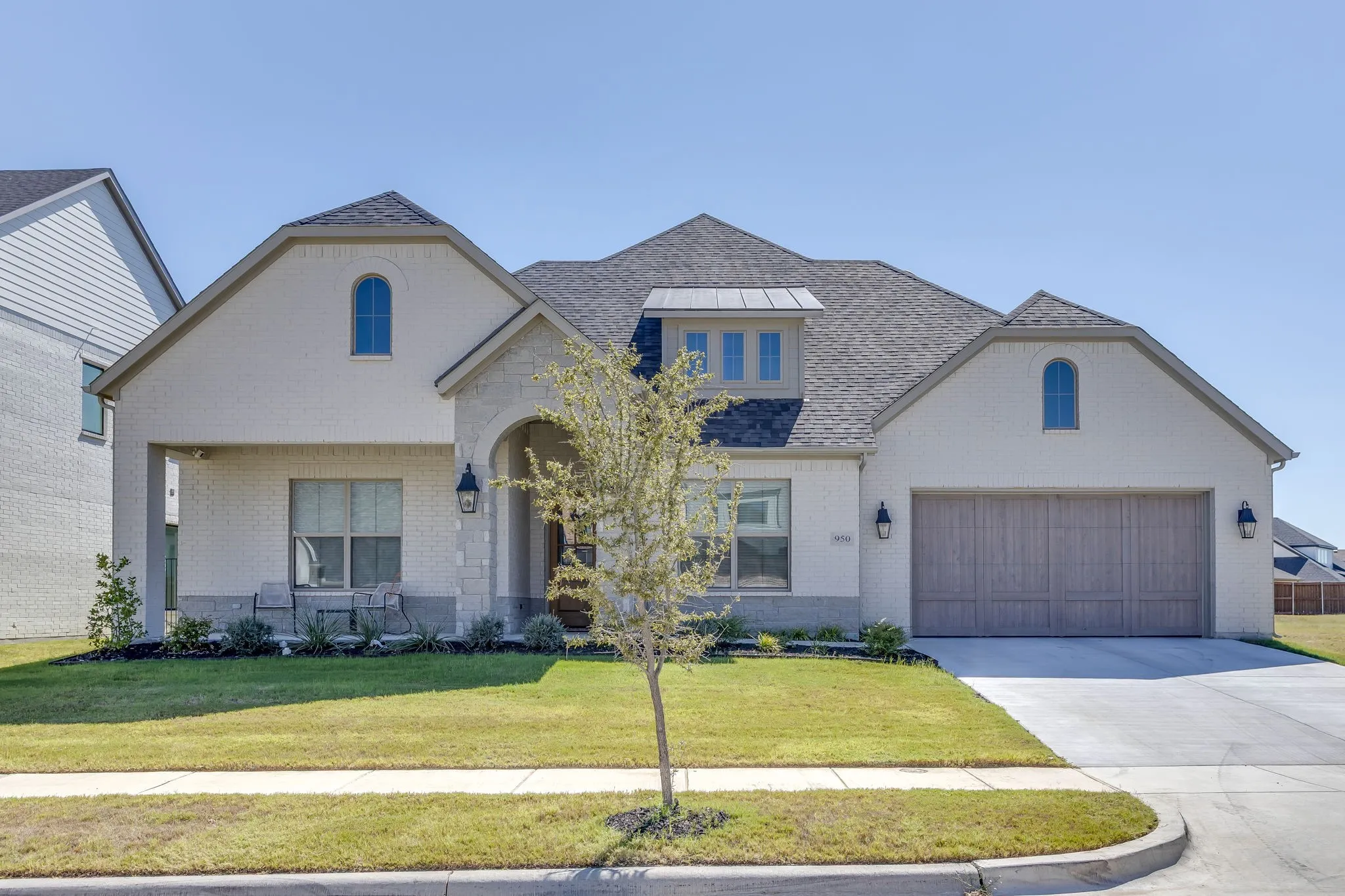 Single Family Residence For Sale in Parker County , 950 Highlands Avenue, Aledo, Texas 76008, 4 Bedroom, 3 Bathroom, 2 Garage spaces, 3,411 Sqft, built in 2024, mls#21404459, Real Estate Agent in Aledo, Homes For Sale in Parker county, Homes For Sale in Aledo, Realtor in Aledo Texas, Real Estate Brokerage Independent Realty Texas, Luminita Cordes Realtor