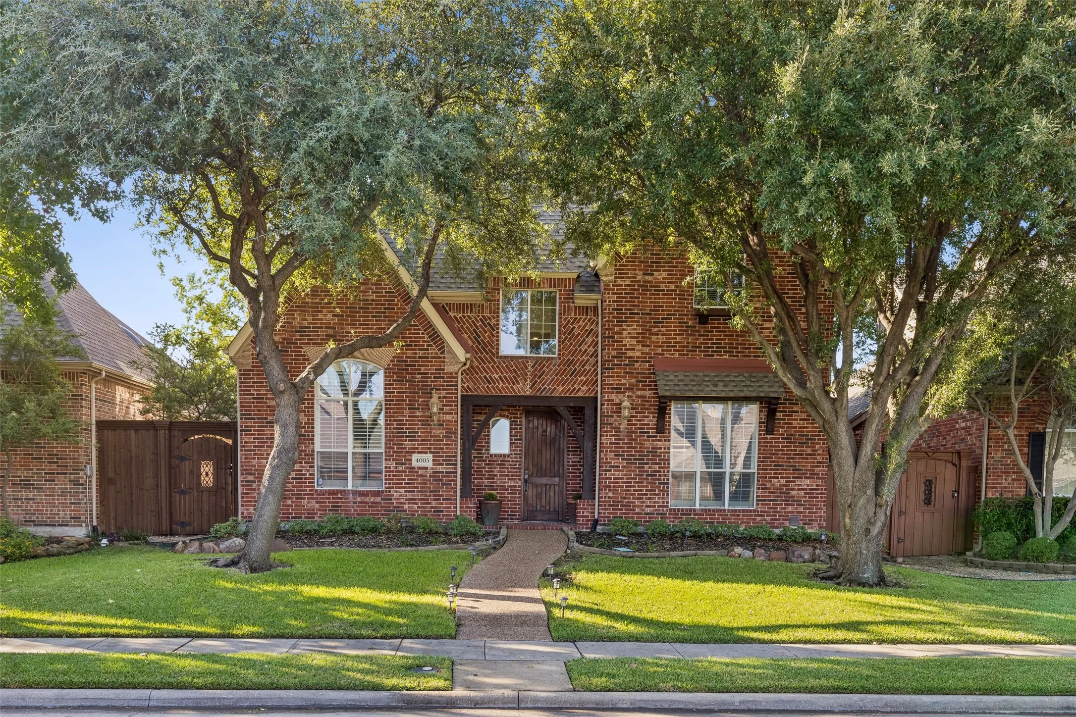Single Family Residence For Rent