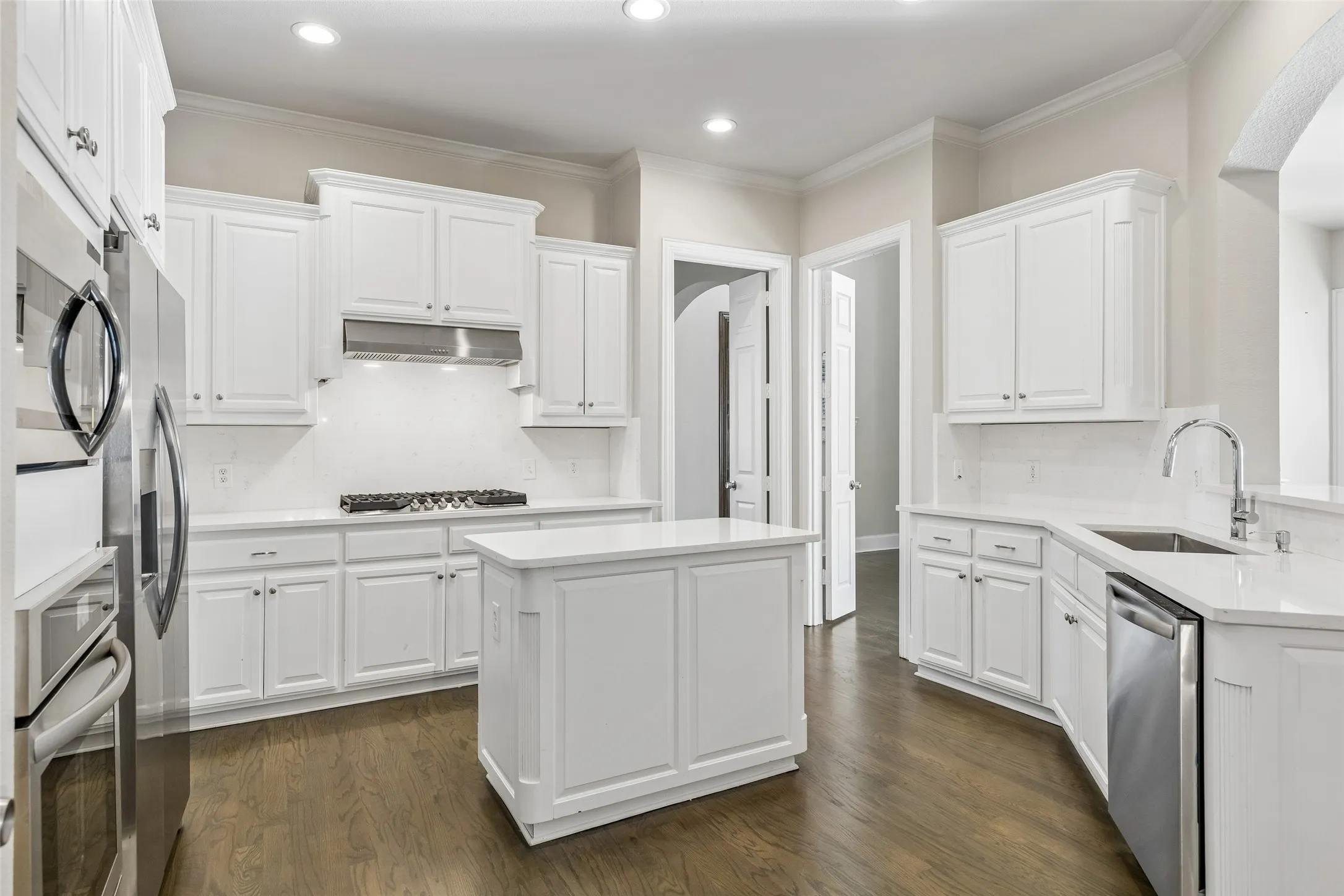 Single Family Residence For Rent in Denton County , 4005 Frio Way, Frisco, Texas 75034, 4 Bedroom, 4 Bathroom, 2 Garage spaces, 3,358 Sqft, built in 2002, mls#21402915, Real Estate Agent in Frisco, Homes For Rent in Denton county, Homes For Rent in Frisco, Realtor in Frisco Texas, Real Estate Brokerage Independent Realty Texas, Luminita Cordes Realtor