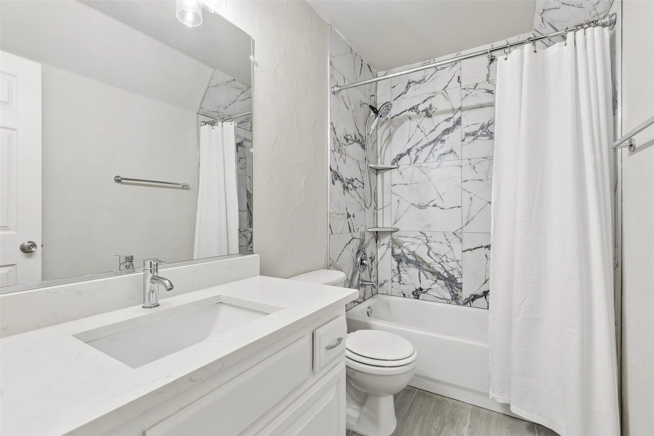 Single Family Residence For Rent in Denton County , 4005 Frio Way, Frisco, Texas 75034, 4 Bedroom, 4 Bathroom, 2 Garage spaces, 3,358 Sqft, built in 2002, mls#21402915, Real Estate Agent in Frisco, Homes For Rent in Denton county, Homes For Rent in Frisco, Realtor in Frisco Texas, Real Estate Brokerage Independent Realty Texas, Luminita Cordes Realtor