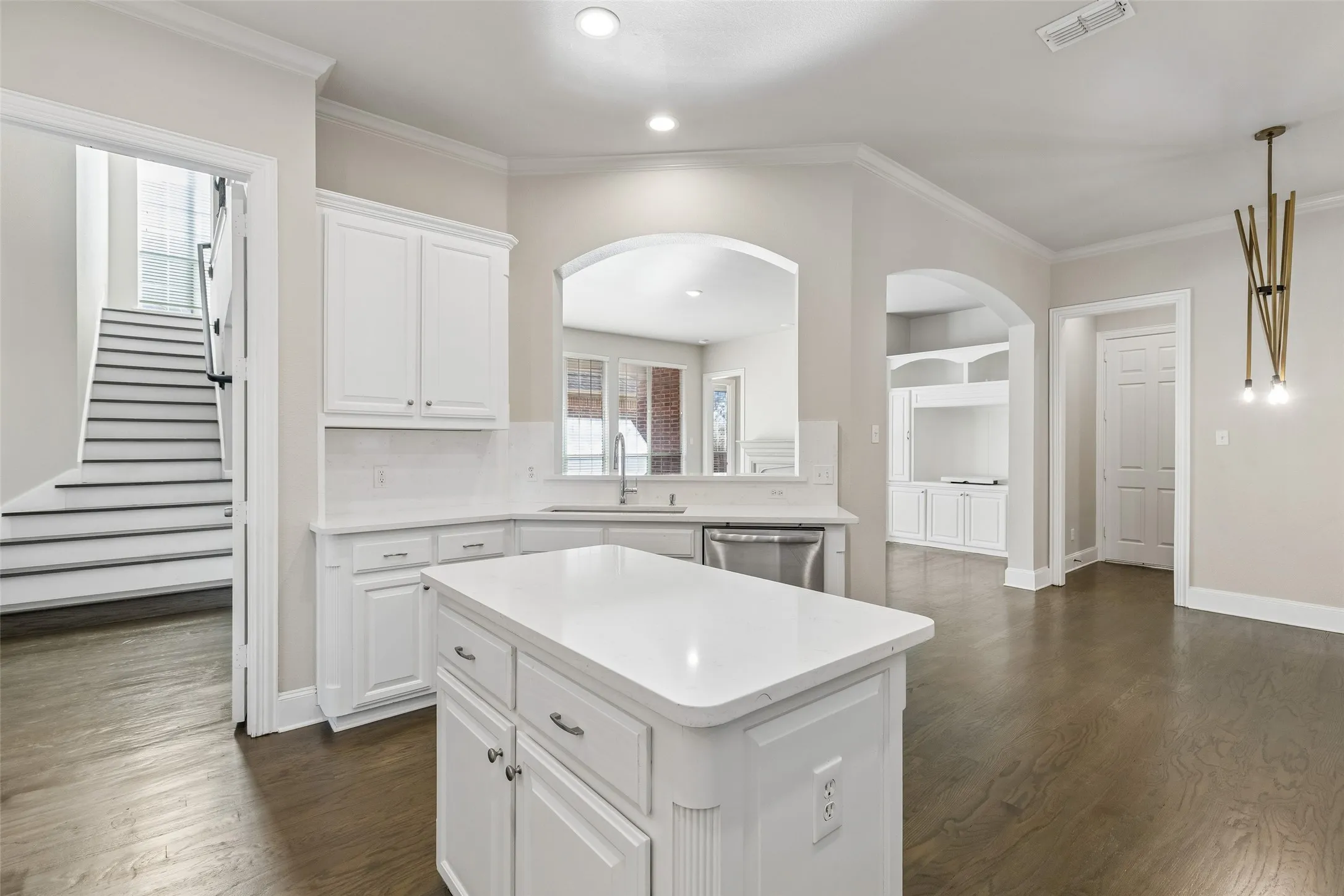 Single Family Residence For Rent in Denton County , 4005 Frio Way, Frisco, Texas 75034, 4 Bedroom, 4 Bathroom, 2 Garage spaces, 3,358 Sqft, built in 2002, mls#21402915, Real Estate Agent in Frisco, Homes For Rent in Denton county, Homes For Rent in Frisco, Realtor in Frisco Texas, Real Estate Brokerage Independent Realty Texas, Luminita Cordes Realtor