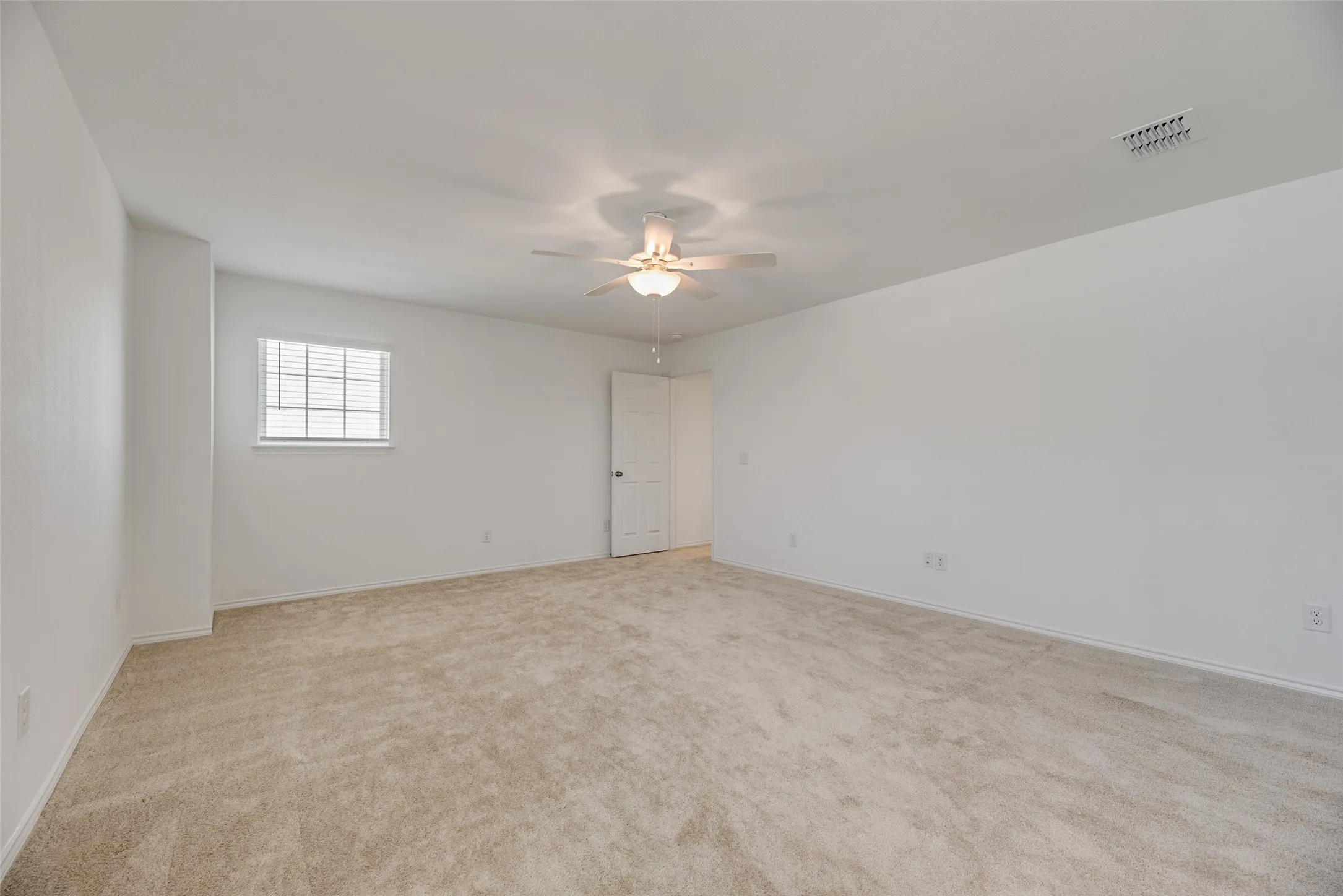 Single Family Residence For Rent in Collin County , 711 Puma Street, Princeton, Texas 75407, 4 Bedroom, 3 Bathroom, 2 Garage spaces, 2,726 Sqft, built in 2024, mls#21405294, Real Estate Agent in Princeton, Homes For Rent in Collin county, Homes For Rent in Princeton, Realtor in Princeton Texas, Real Estate Brokerage Independent Realty Texas, Luminita Cordes Realtor