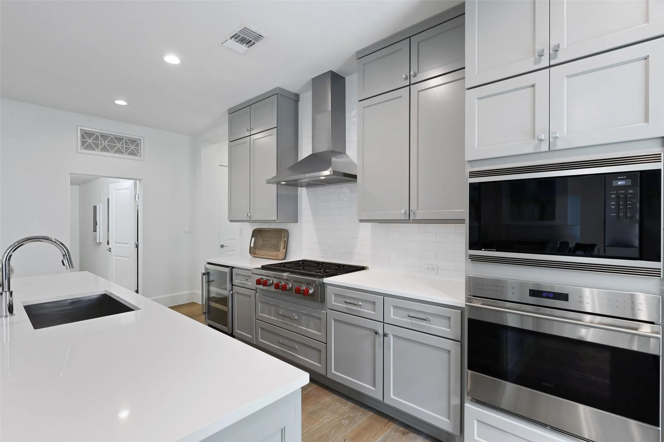 Condominium For Rent in Denton County , 5270 Town And Country Boulevard 133, Frisco, Texas 75034, 2 Bedroom, 3 Bathroom, 2 Garage spaces, 2,223 Sqft, built in 2020, mls#21405220, Real Estate Agent in Frisco, Homes For Rent in Denton county, Homes For Rent in Frisco, Realtor in Frisco Texas, Real Estate Brokerage Independent Realty Texas, Luminita Cordes Realtor