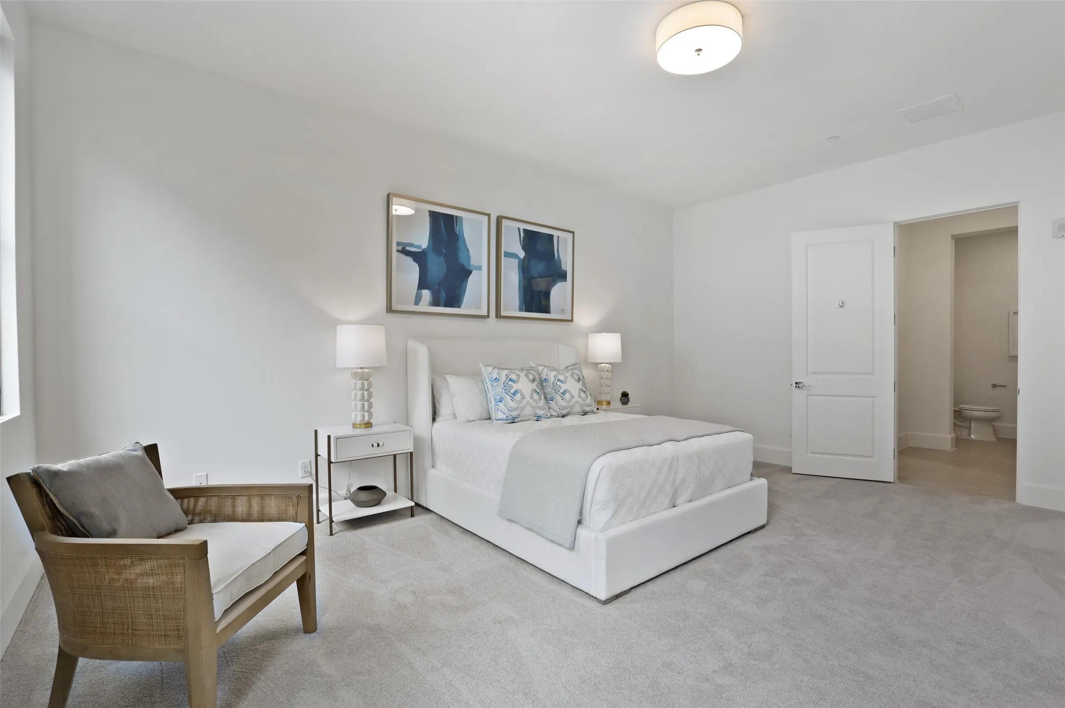 Condominium For Rent in Denton County , 5270 Town And Country Boulevard 133, Frisco, Texas 75034, 2 Bedroom, 3 Bathroom, 2 Garage spaces, 2,223 Sqft, built in 2020, mls#21405220, Real Estate Agent in Frisco, Homes For Rent in Denton county, Homes For Rent in Frisco, Realtor in Frisco Texas, Real Estate Brokerage Independent Realty Texas, Luminita Cordes Realtor