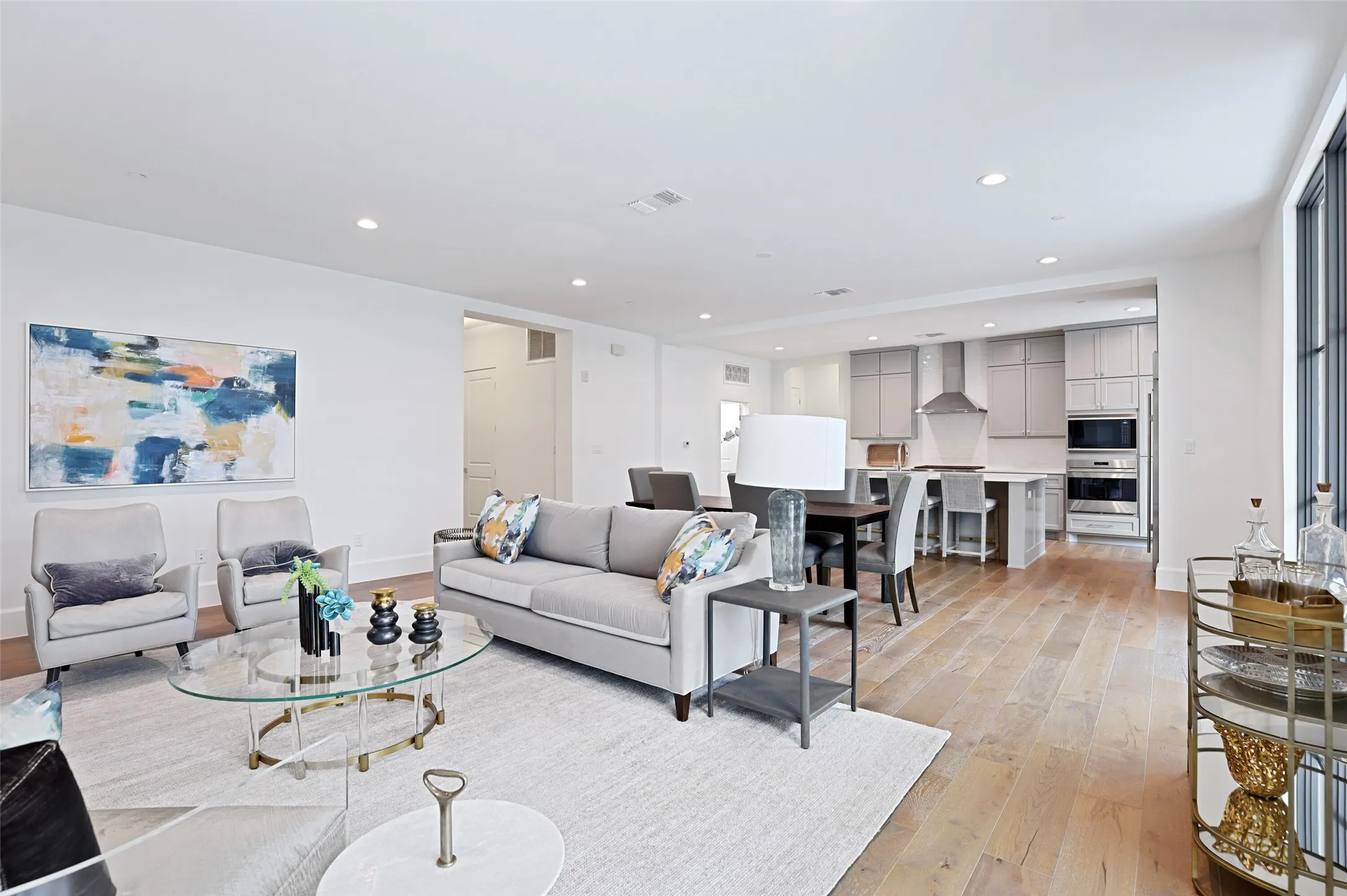 Condominium For Rent in Denton County , 5270 Town And Country Boulevard 133, Frisco, Texas 75034, 2 Bedroom, 3 Bathroom, 2 Garage spaces, 2,223 Sqft, built in 2020, mls#21405220, Real Estate Agent in Frisco, Homes For Rent in Denton county, Homes For Rent in Frisco, Realtor in Frisco Texas, Real Estate Brokerage Independent Realty Texas, Luminita Cordes Realtor