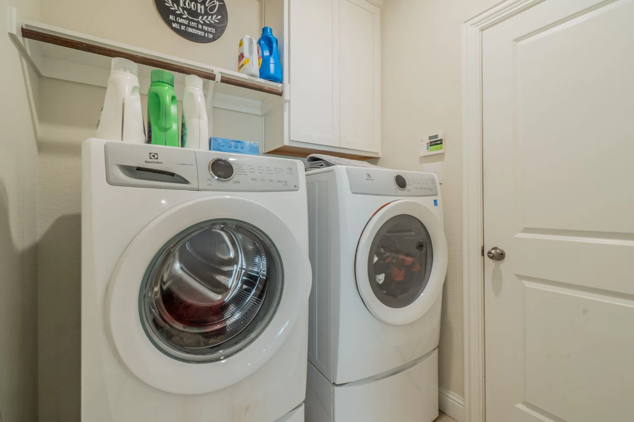 Single Family Residence For Sale in Denton County , 10808 Blaze Street, Aubrey, Texas 76227, 4 Bedroom, 3 Bathroom, 2 Garage spaces, 2,771 Sqft, built in 2018, mls#21405271, Real Estate Agent in Aubrey, Homes For Sale in Denton county, Homes For Sale in Aubrey, Realtor in Aubrey Texas, Real Estate Brokerage Independent Realty Texas, Luminita Cordes Realtor