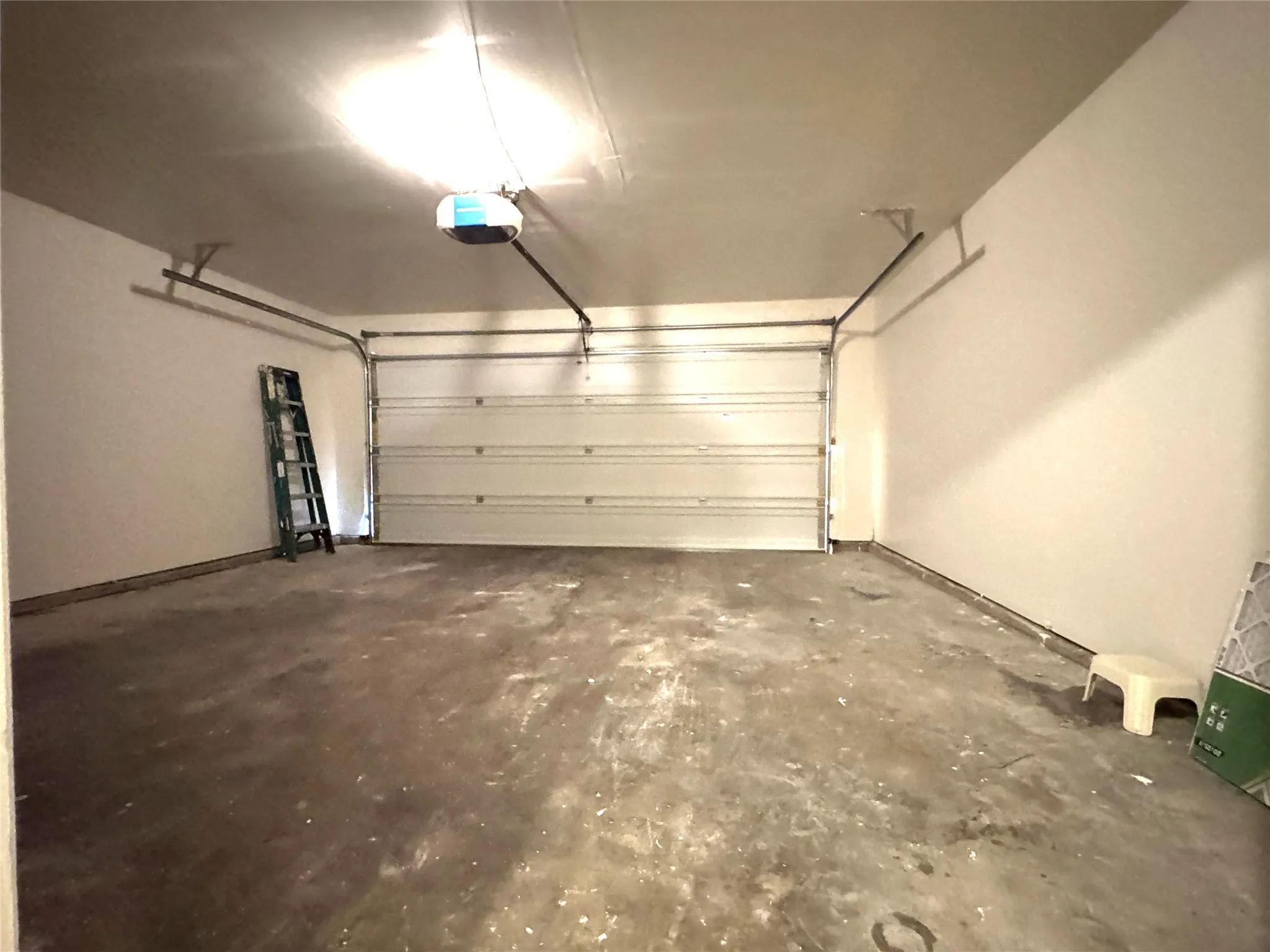 Single Family Residence For Sale in Tarrant County , 8769 Polo Drive, Fort Worth, Texas 76123, 4 Bedroom, 3 Bathroom, 2 Garage spaces, 2,860 Sqft, built in 2000, mls#21405173, Real Estate Agent in Fort Worth, Homes For Sale in Tarrant county, Homes For Sale in Fort Worth, Realtor in Fort Worth Texas, Real Estate Brokerage Independent Realty Texas, Luminita Cordes Realtor