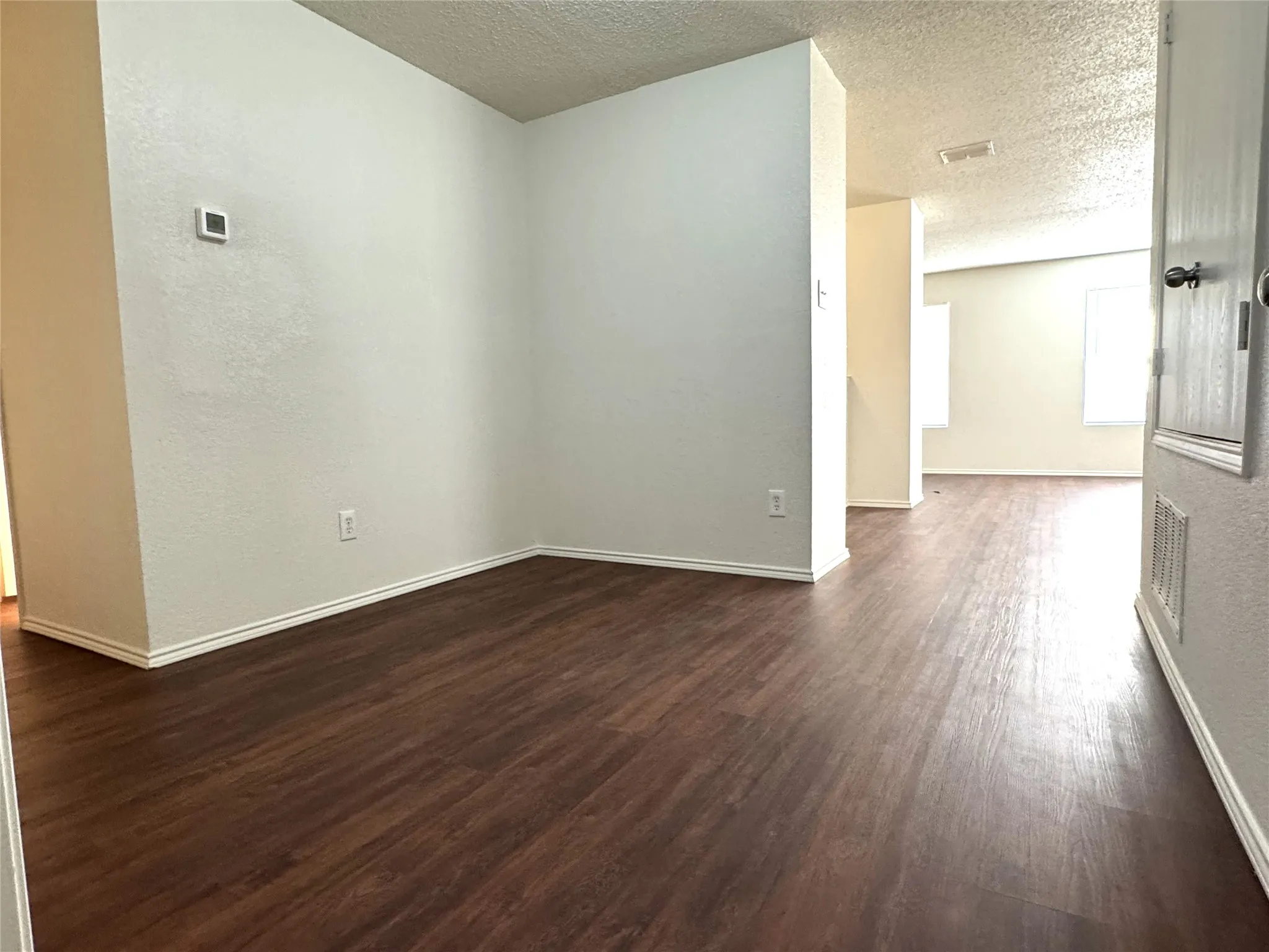Single Family Residence For Sale in Tarrant County , 8737 Garden Springs Drive, Fort Worth, Texas 76123, 5 Bedroom, 3 Bathroom, 2 Garage spaces, 3,536 Sqft, built in 2000, mls#21405157, Real Estate Agent in Fort Worth, Homes For Sale in Tarrant county, Homes For Sale in Fort Worth, Realtor in Fort Worth Texas, Real Estate Brokerage Independent Realty Texas, Luminita Cordes Realtor