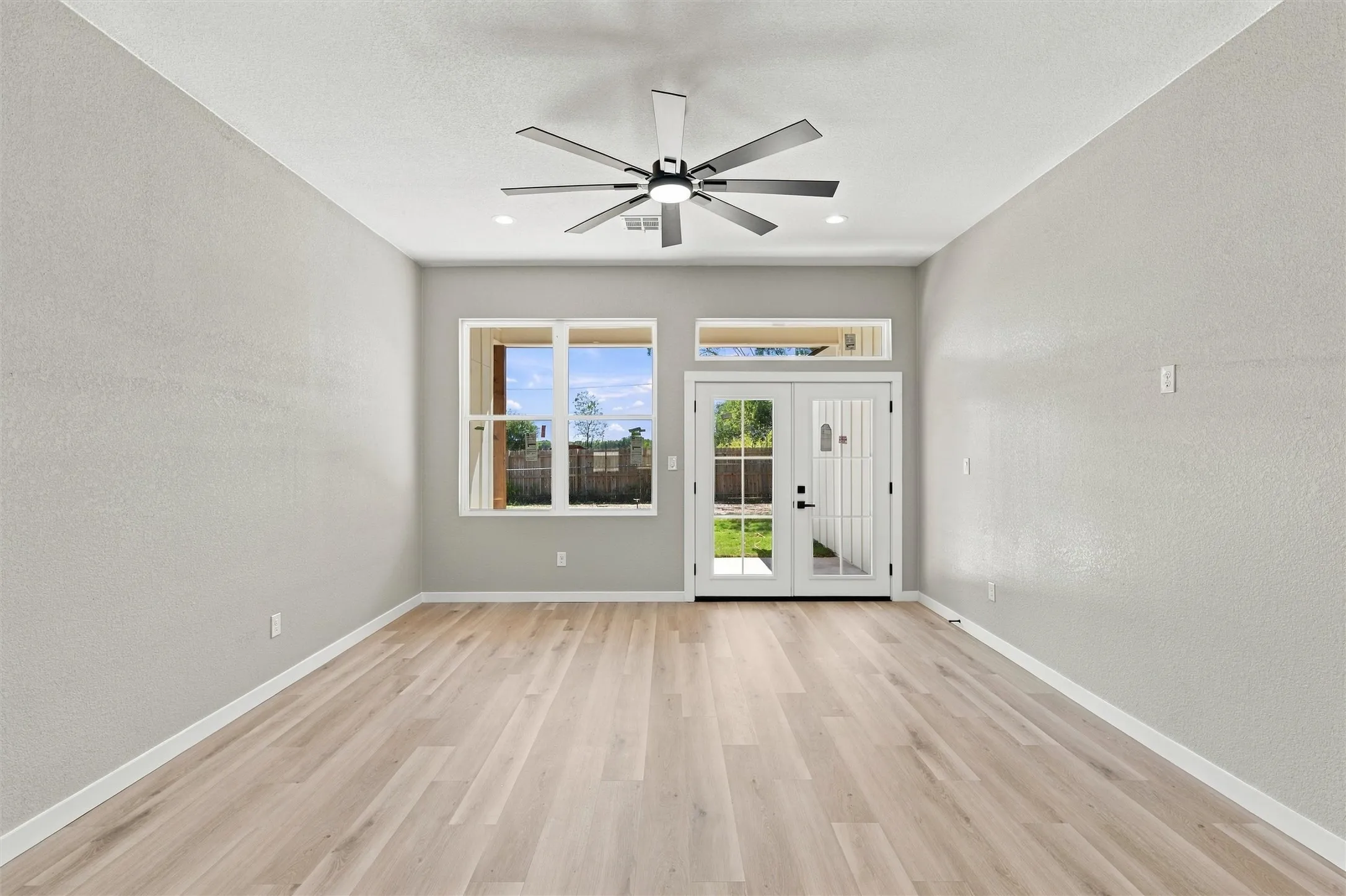 Single Family Residence For Sale in Mc Lennan County , 2302 Gary Lane, Waco, Texas 76708, 3 Bedroom, 2 Bathroom, 2 Garage spaces, 1,607 Sqft, built in 2026, mls#21404871, Real Estate Agent in Waco, Homes For Sale in Mc Lennan county, Homes For Sale in Waco, Realtor in Waco Texas, Real Estate Brokerage Independent Realty Texas, Luminita Cordes Realtor
