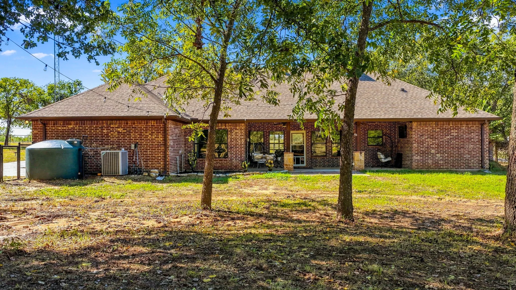 Single Family Residence For Sale in Wise County , 1389 County Road 3591, Paradise, Texas 76073, 4 Bedroom, 3 Bathroom, 1 Garage spaces, 2,507 Sqft, built in 2017, mls#21404392, Real Estate Agent in Paradise, Homes For Sale in Wise county, Homes For Sale in Paradise, Realtor in Paradise Texas, Real Estate Brokerage Independent Realty Texas, Luminita Cordes Realtor