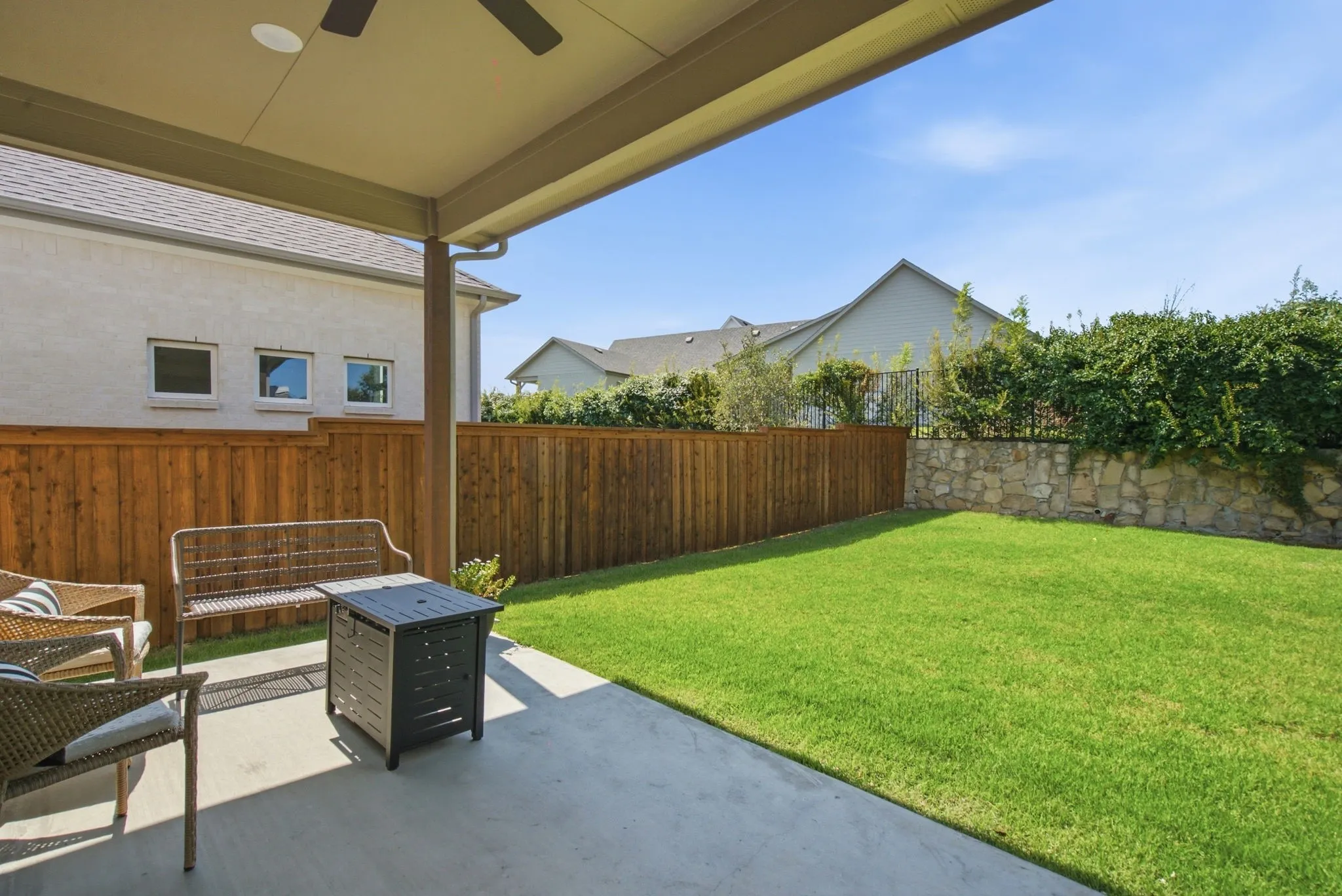 Single Family Residence For Sale in Parker County , 13705 Green Hook Road, Fort Worth, Texas 76008, 4 Bedroom, 3 Bathroom, 2 Garage spaces, 2,799 Sqft, built in 2025, mls#21402011, Real Estate Agent in Fort Worth, Homes For Sale in Parker county, Homes For Sale in Fort Worth, Realtor in Fort Worth Texas, Real Estate Brokerage Independent Realty Texas, Luminita Cordes Realtor