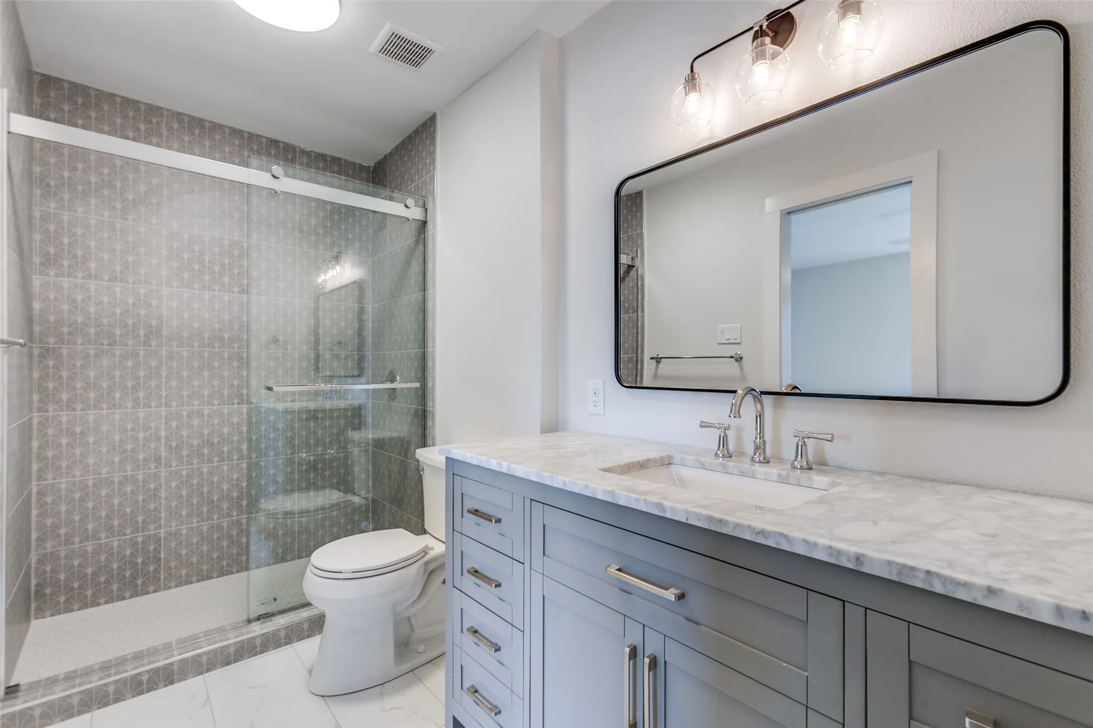 Single Family Residence For Rent in Dallas County , 416 Bedford Drive, Richardson, Texas 75080, 3 Bedroom, 2 Bathroom, 2 Garage spaces, 1,712 Sqft, built in 1973, mls#21405327, Real Estate Agent in Richardson, Homes For Rent in Dallas county, Homes For Rent in Richardson, Realtor in Richardson Texas, Real Estate Brokerage Independent Realty Texas, Luminita Cordes Realtor