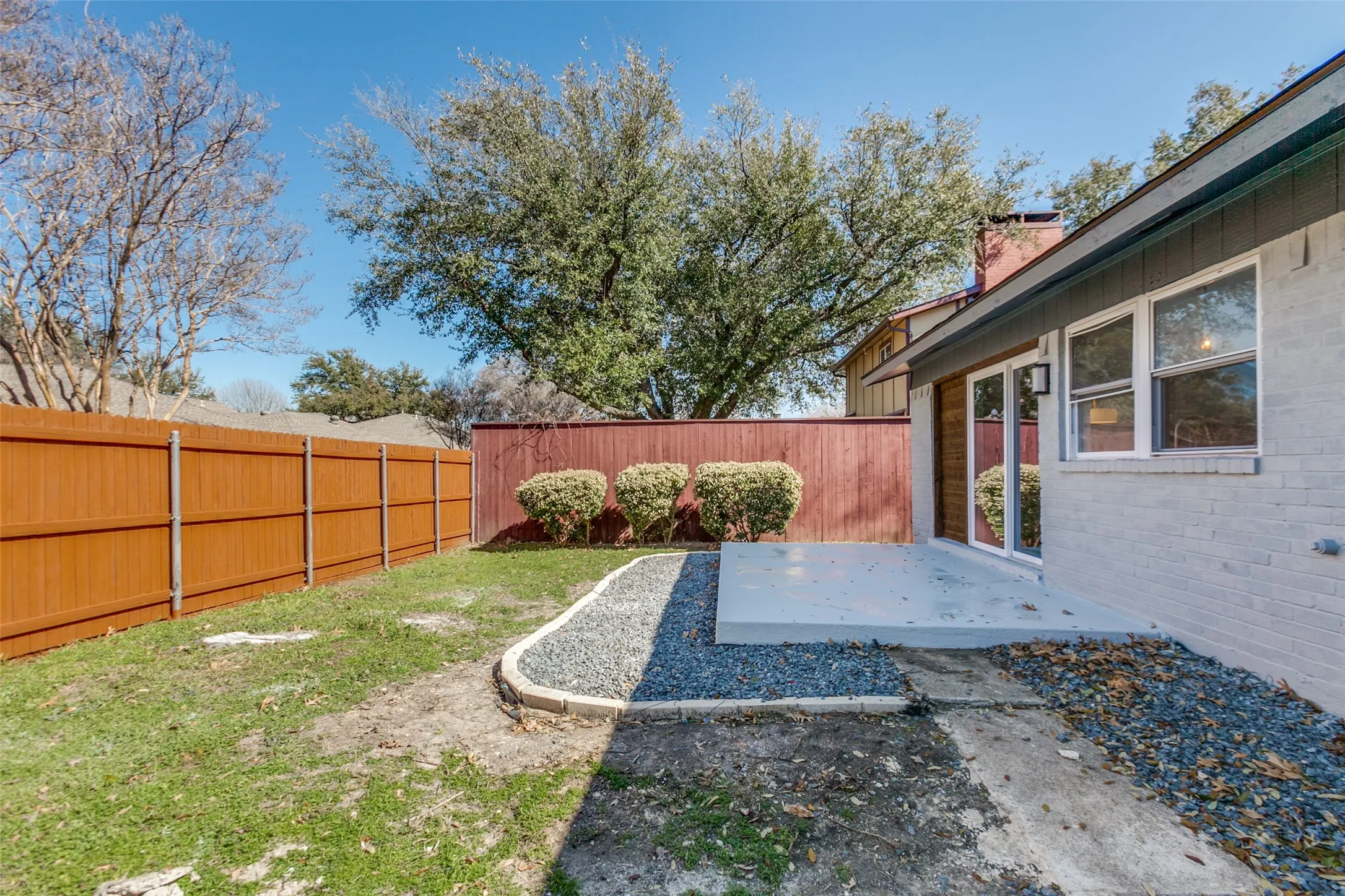 Single Family Residence For Rent in Dallas County , 416 Bedford Drive, Richardson, Texas 75080, 3 Bedroom, 2 Bathroom, 2 Garage spaces, 1,712 Sqft, built in 1973, mls#21405327, Real Estate Agent in Richardson, Homes For Rent in Dallas county, Homes For Rent in Richardson, Realtor in Richardson Texas, Real Estate Brokerage Independent Realty Texas, Luminita Cordes Realtor
