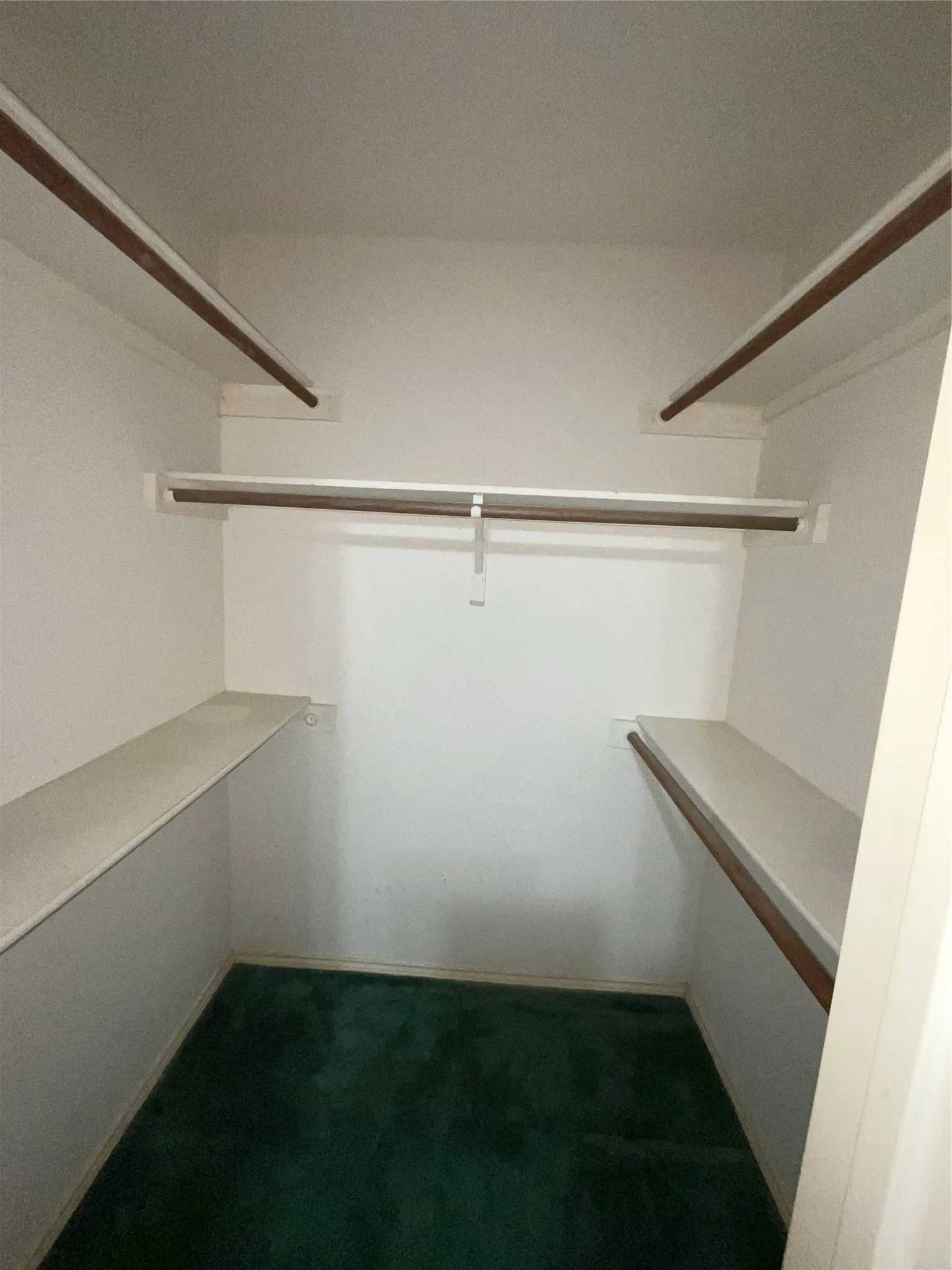 Single Family Residence For Sale in Tarrant County , 2508 Stagecoach Street, Fort Worth, Texas 76133, 3 Bedroom, 2 Bathroom, 1 Garage spaces, 1,016 Sqft, built in 1991, mls#21404589, Real Estate Agent in Fort Worth, Homes For Sale in Tarrant county, Homes For Sale in Fort Worth, Realtor in Fort Worth Texas, Real Estate Brokerage Independent Realty Texas, Luminita Cordes Realtor