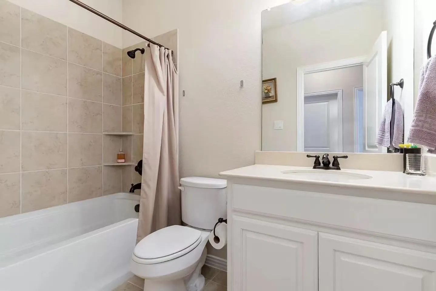 Townhouse For Rent in Denton County , 4654C Rhett Lane, Carrollton, Texas 75010, 3 Bedroom, 3 Bathroom, 2 Garage spaces, 1,689 Sqft, built in 2015, mls#21405333, Real Estate Agent in Carrollton, Homes For Rent in Denton county, Homes For Rent in Carrollton, Realtor in Carrollton Texas, Real Estate Brokerage Independent Realty Texas, Luminita Cordes Realtor