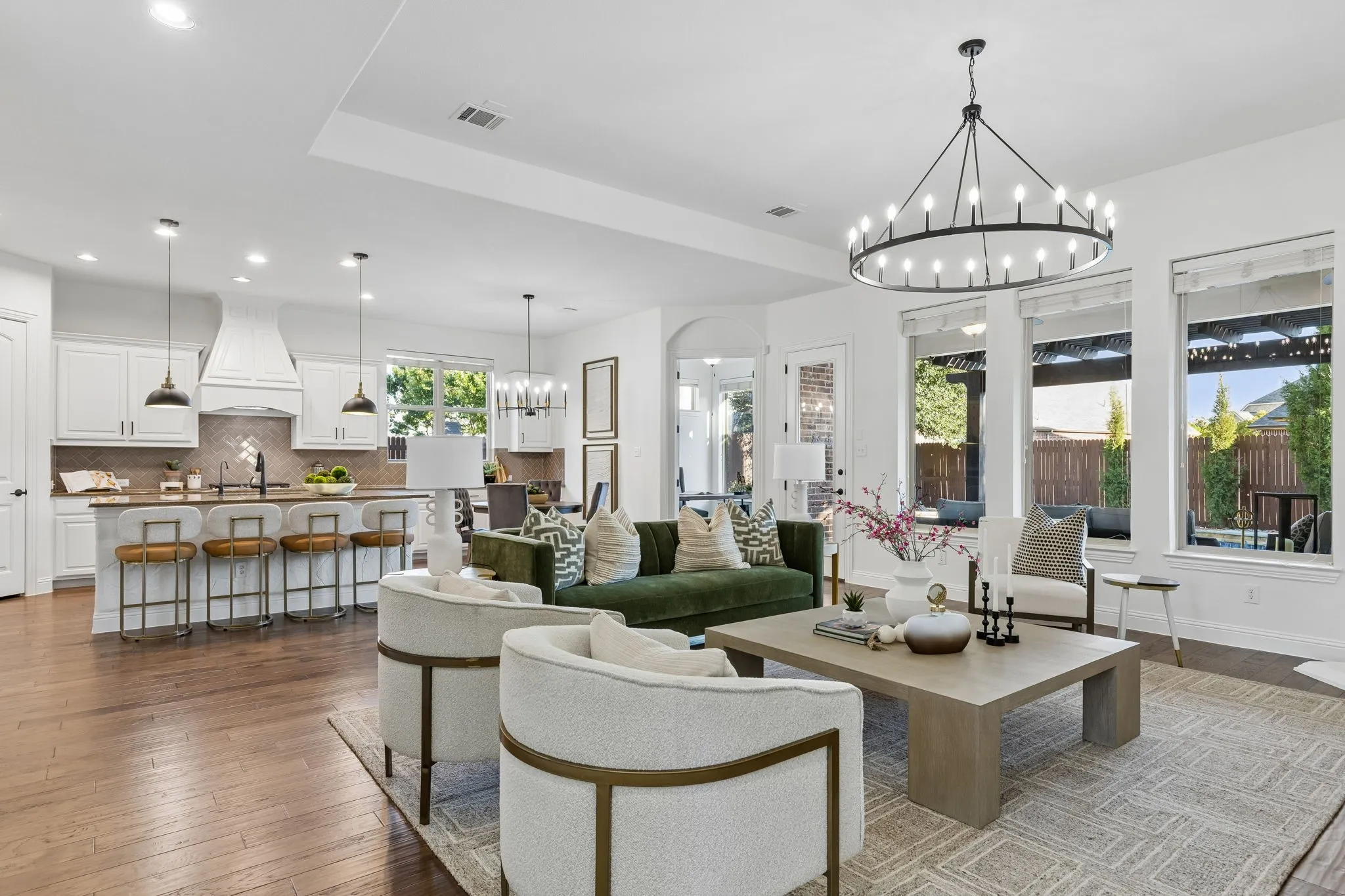 Single Family Residence For Sale in Collin County , 2140 Arbol Way, Prosper, Texas 75078, 5 Bedroom, 5 Bathroom, 3 Garage spaces, 4,319 Sqft, built in 2015, mls#21404911, Real Estate Agent in Prosper, Homes For Sale in Collin county, Homes For Sale in Prosper, Realtor in Prosper Texas, Real Estate Brokerage Independent Realty Texas, Luminita Cordes Realtor