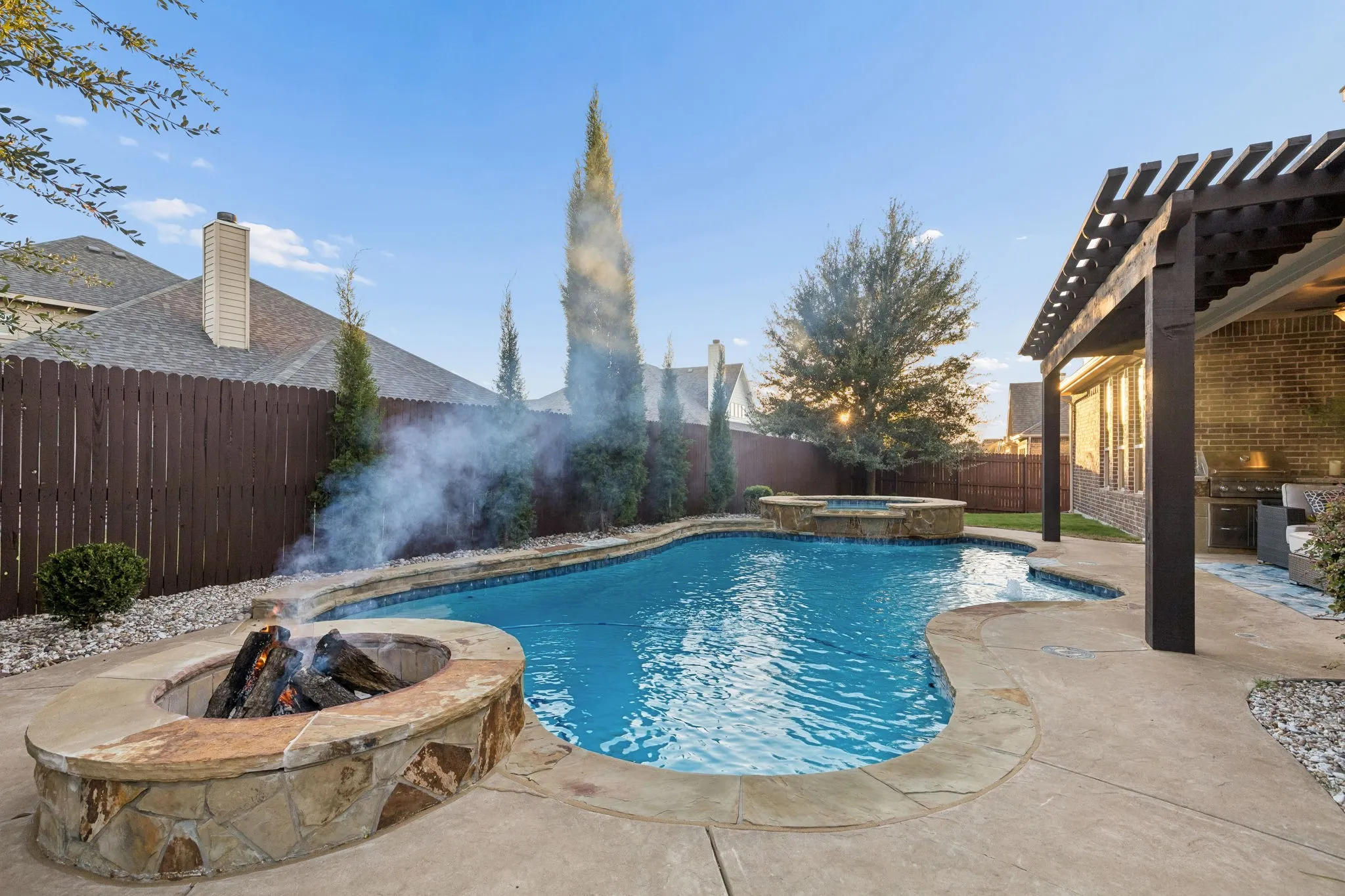 Single Family Residence For Sale in Collin County , 2140 Arbol Way, Prosper, Texas 75078, 5 Bedroom, 5 Bathroom, 3 Garage spaces, 4,319 Sqft, built in 2015, mls#21404911, Real Estate Agent in Prosper, Homes For Sale in Collin county, Homes For Sale in Prosper, Realtor in Prosper Texas, Real Estate Brokerage Independent Realty Texas, Luminita Cordes Realtor