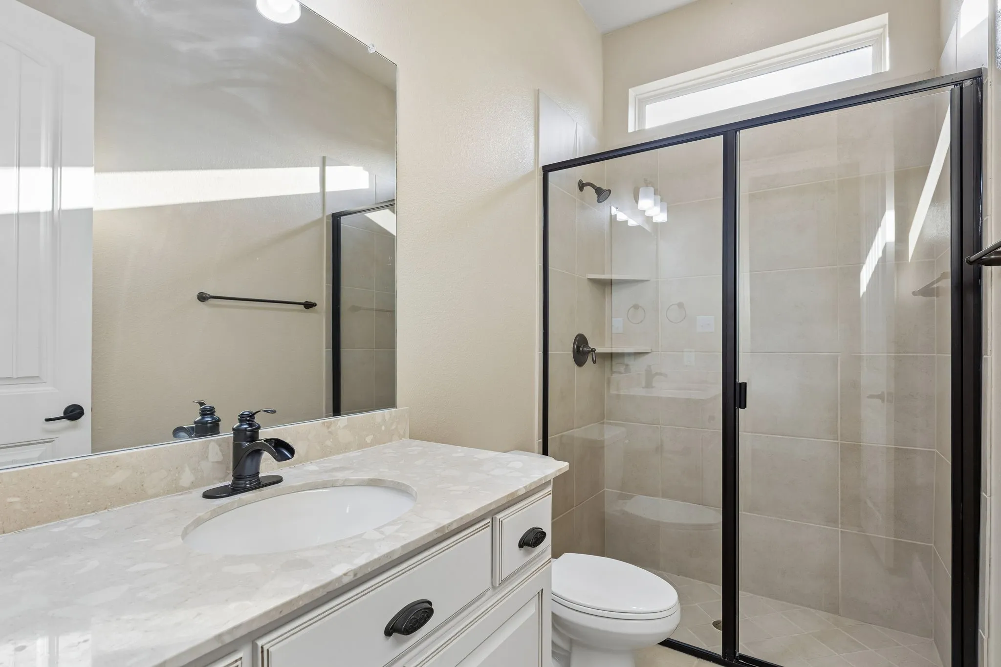 Single Family Residence For Sale in Collin County , 2140 Arbol Way, Prosper, Texas 75078, 5 Bedroom, 5 Bathroom, 3 Garage spaces, 4,319 Sqft, built in 2015, mls#21404911, Real Estate Agent in Prosper, Homes For Sale in Collin county, Homes For Sale in Prosper, Realtor in Prosper Texas, Real Estate Brokerage Independent Realty Texas, Luminita Cordes Realtor