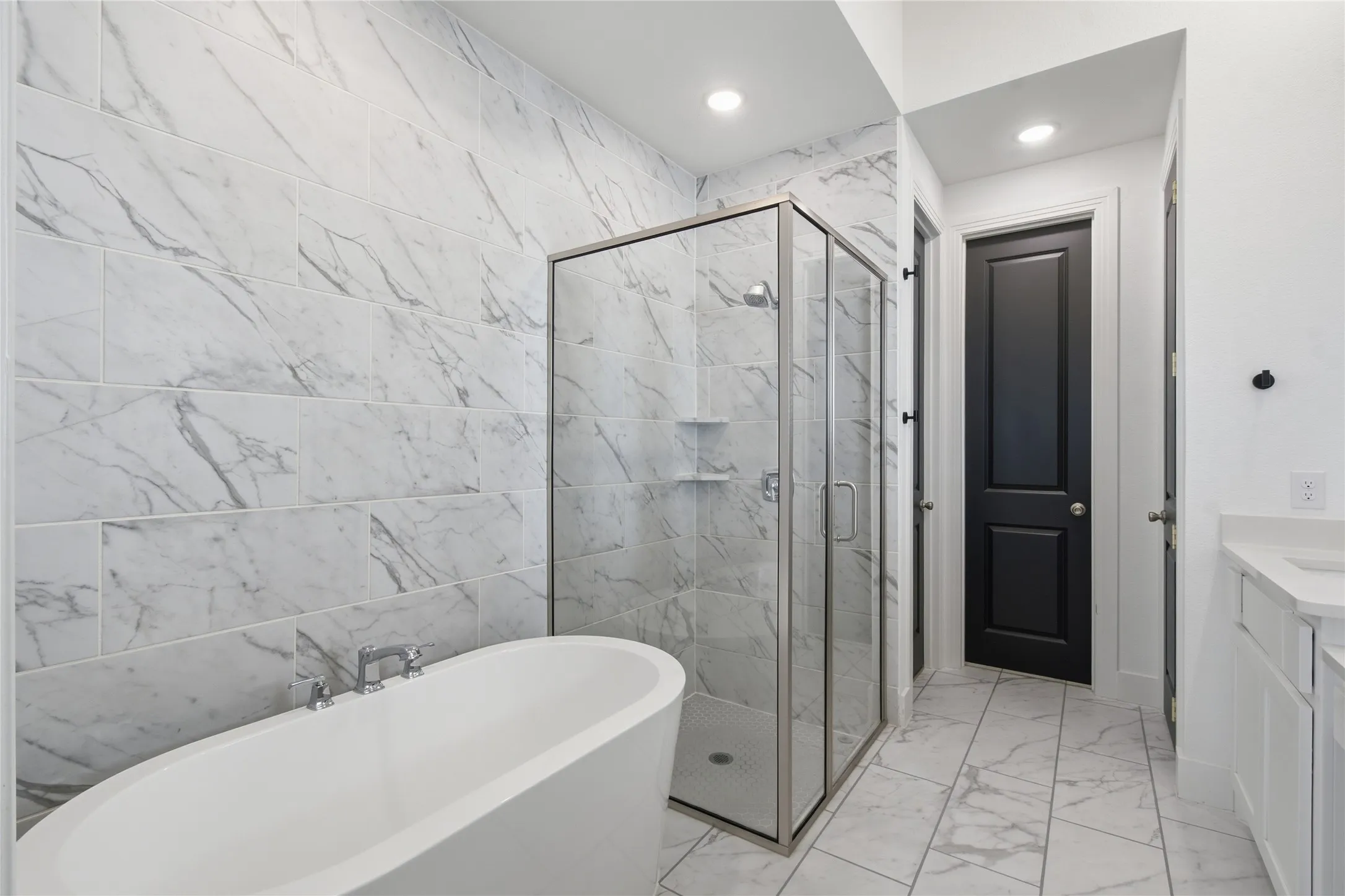 Single Family Residence For Sale in Collin County , 2721 Saltwood Court, Celina, Texas 75009, 4 Bedroom, 3 Bathroom, 2 Garage spaces, 2,269 Sqft, built in 2022, mls#21405244, Real Estate Agent in Celina, Homes For Sale in Collin county, Homes For Sale in Celina, Realtor in Celina Texas, Real Estate Brokerage Independent Realty Texas, Luminita Cordes Realtor