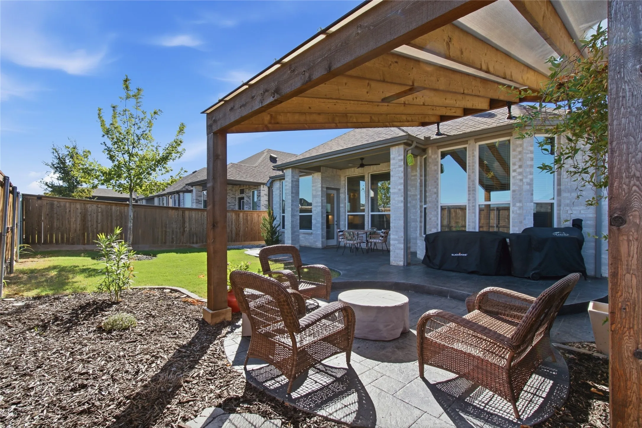 Single Family Residence For Sale in Collin County , 2721 Saltwood Court, Celina, Texas 75009, 4 Bedroom, 3 Bathroom, 2 Garage spaces, 2,269 Sqft, built in 2022, mls#21405244, Real Estate Agent in Celina, Homes For Sale in Collin county, Homes For Sale in Celina, Realtor in Celina Texas, Real Estate Brokerage Independent Realty Texas, Luminita Cordes Realtor