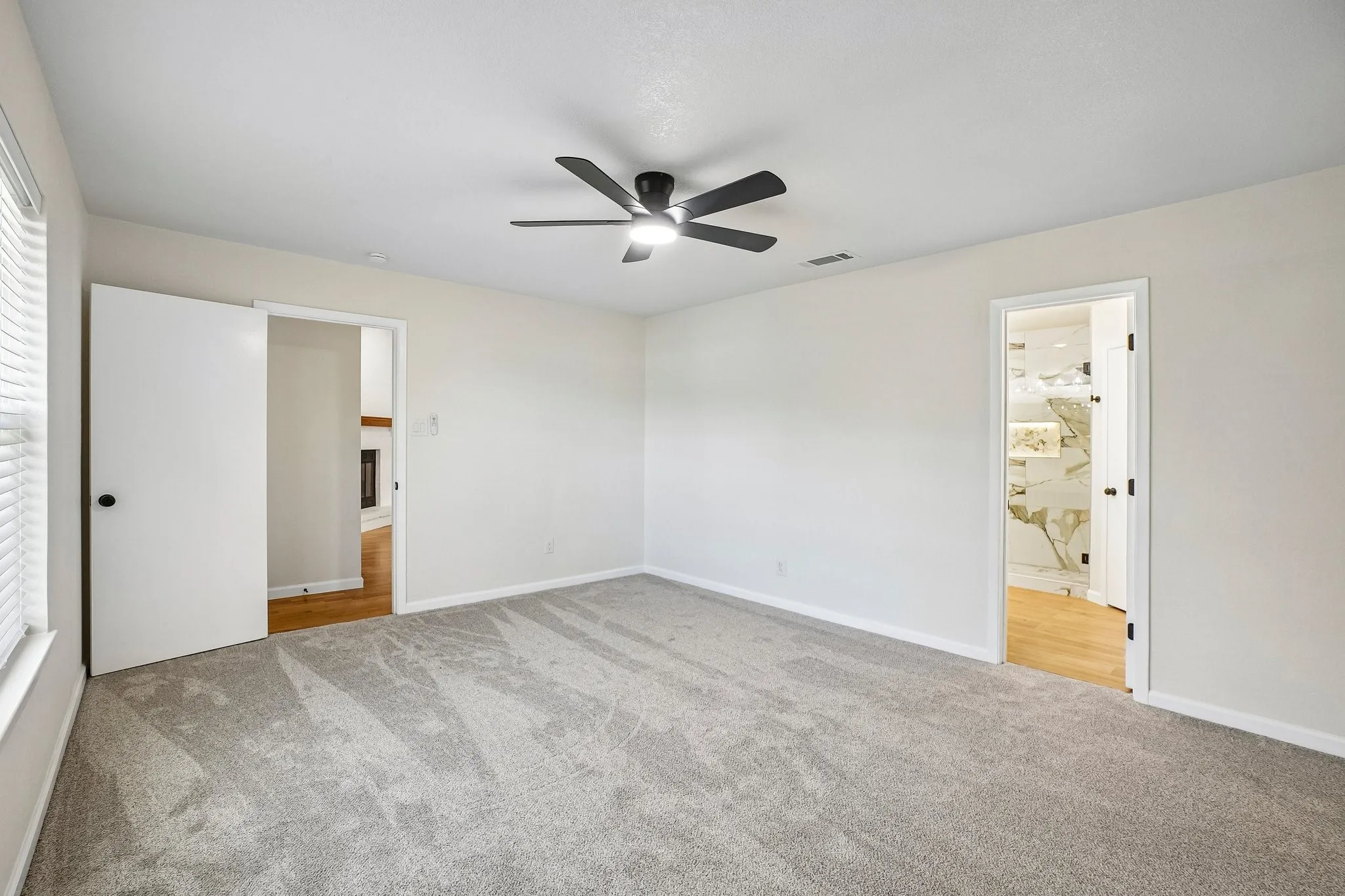 Single Family Residence For Sale in Tarrant County , 5885 Mitchell Saxon Road, Fort Worth, Texas 76140, 3 Bedroom, 2 Bathroom, 2 Garage spaces, 1,590 Sqft, built in 1986, mls#21405313, Real Estate Agent in Fort Worth, Homes For Sale in Tarrant county, Homes For Sale in Fort Worth, Realtor in Fort Worth Texas, Real Estate Brokerage Independent Realty Texas, Luminita Cordes Realtor