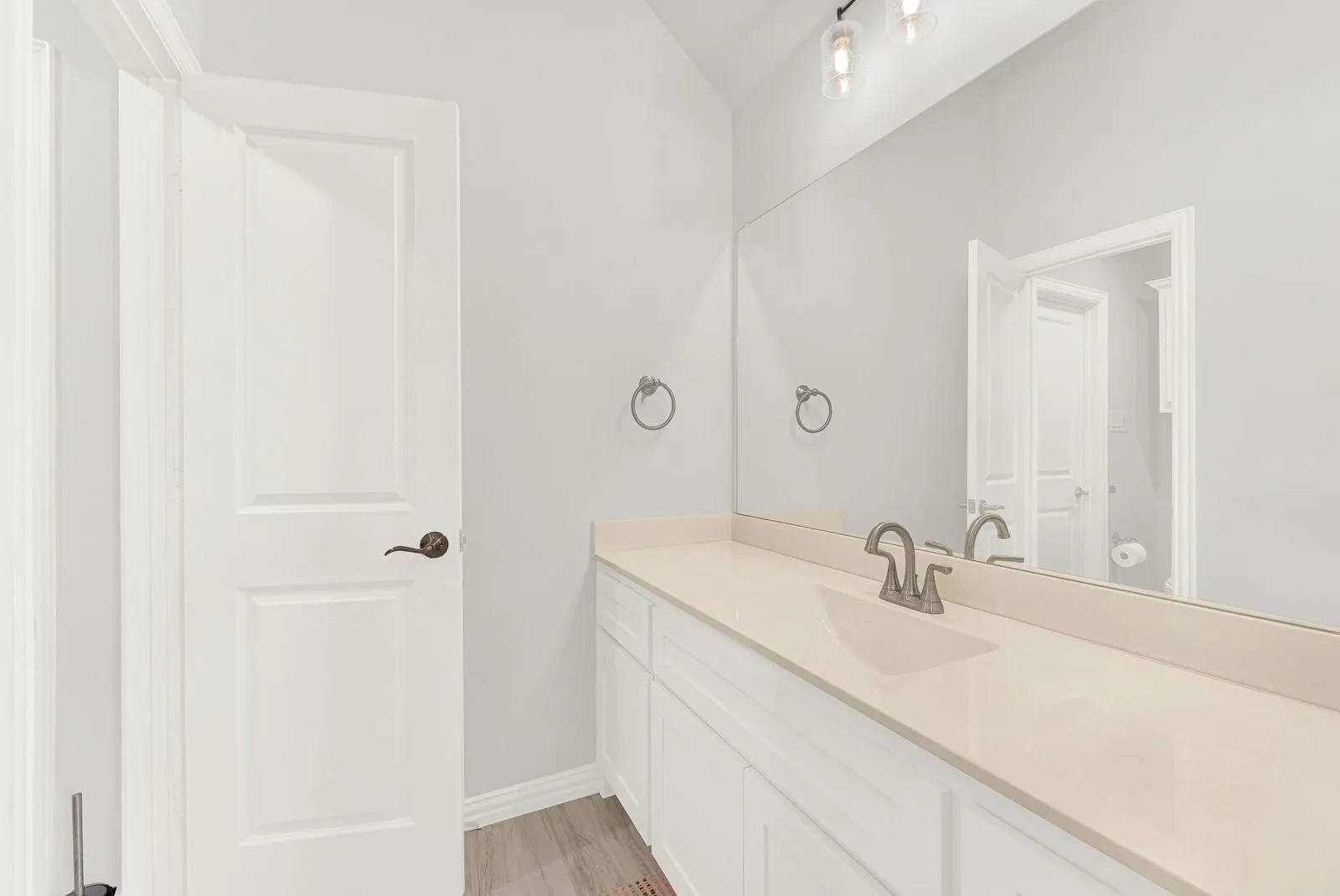 Single Family Residence For Rent in Collin County , 1110 Columbus Lane, Prosper, Texas 75078, 6 Bedroom, 4 Bathroom, 2 Garage spaces, 4,648 Sqft, built in 2022, mls#21405355, Real Estate Agent in Prosper, Homes For Rent in Collin county, Homes For Rent in Prosper, Realtor in Prosper Texas, Real Estate Brokerage Independent Realty Texas, Luminita Cordes Realtor