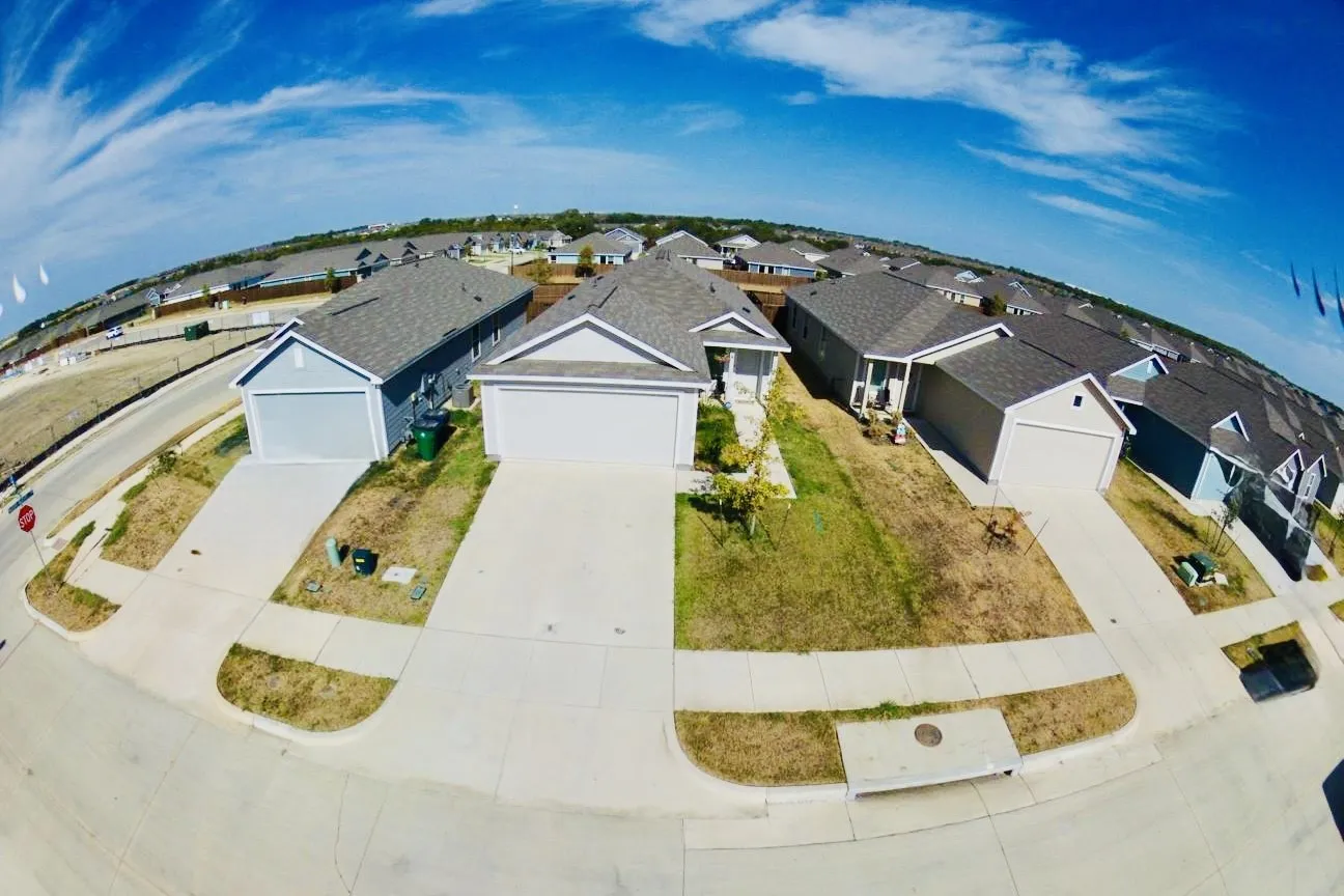 Single Family Residence For Sale in Kaufman County , 1734 Horizons Hill, Crandall, Texas 75114, 3 Bedroom, 2 Bathroom, 2 Garage spaces, 1,470 Sqft, built in 2023, mls#21403407, Real Estate Agent in Crandall, Homes For Sale in Kaufman county, Homes For Sale in Crandall, Realtor in Crandall Texas, Real Estate Brokerage Independent Realty Texas, Luminita Cordes Realtor