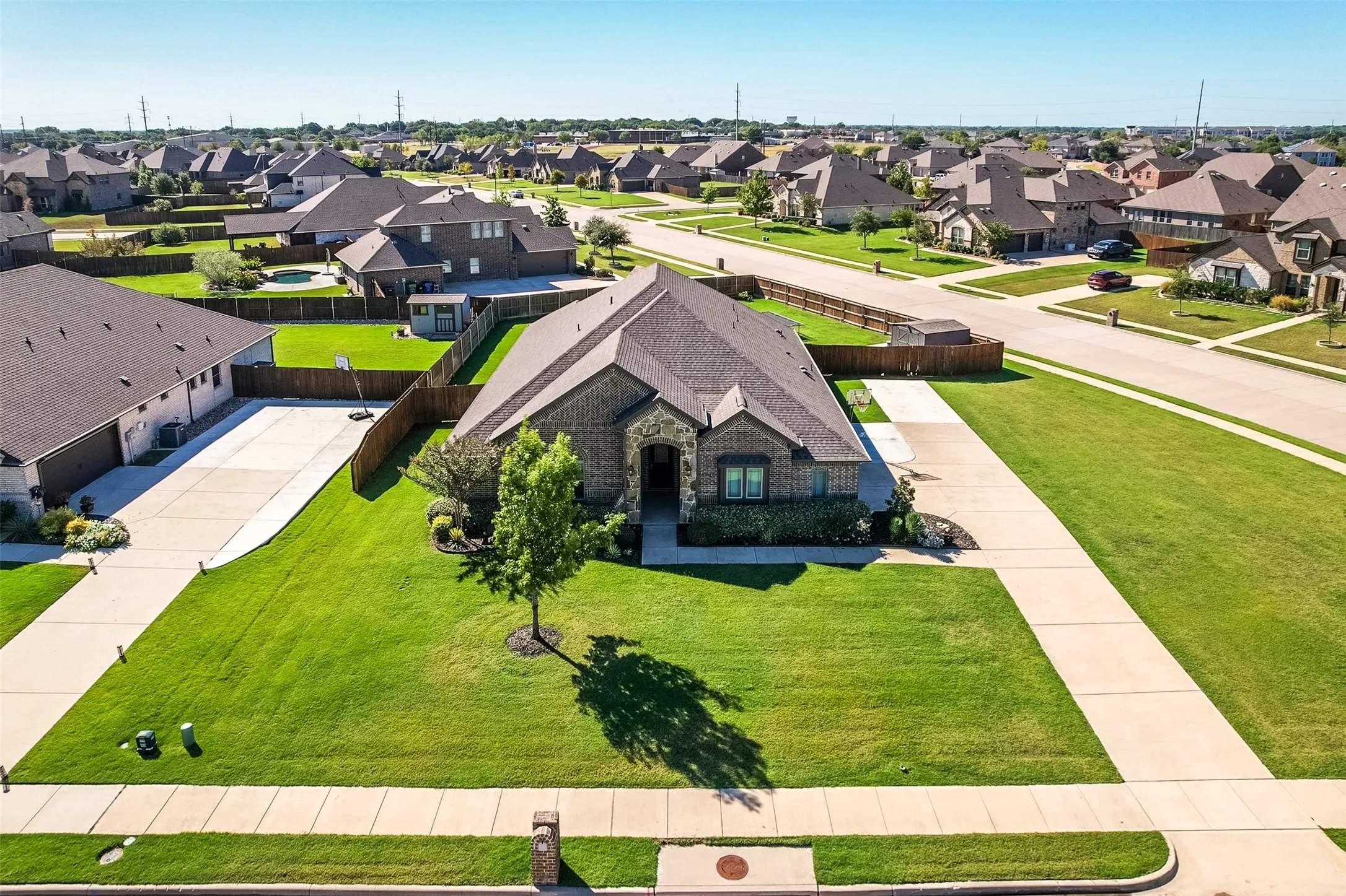 Single Family Residence For Sale in Ellis County , 177 Hackney Street, Waxahachie, Texas 75165, 4 Bedroom, 3 Bathroom, 2 Garage spaces, 2,724 Sqft, built in 2019, mls#21404946, Real Estate Agent in Waxahachie, Homes For Sale in Ellis county, Homes For Sale in Waxahachie, Realtor in Waxahachie Texas, Real Estate Brokerage Independent Realty Texas, Luminita Cordes Realtor