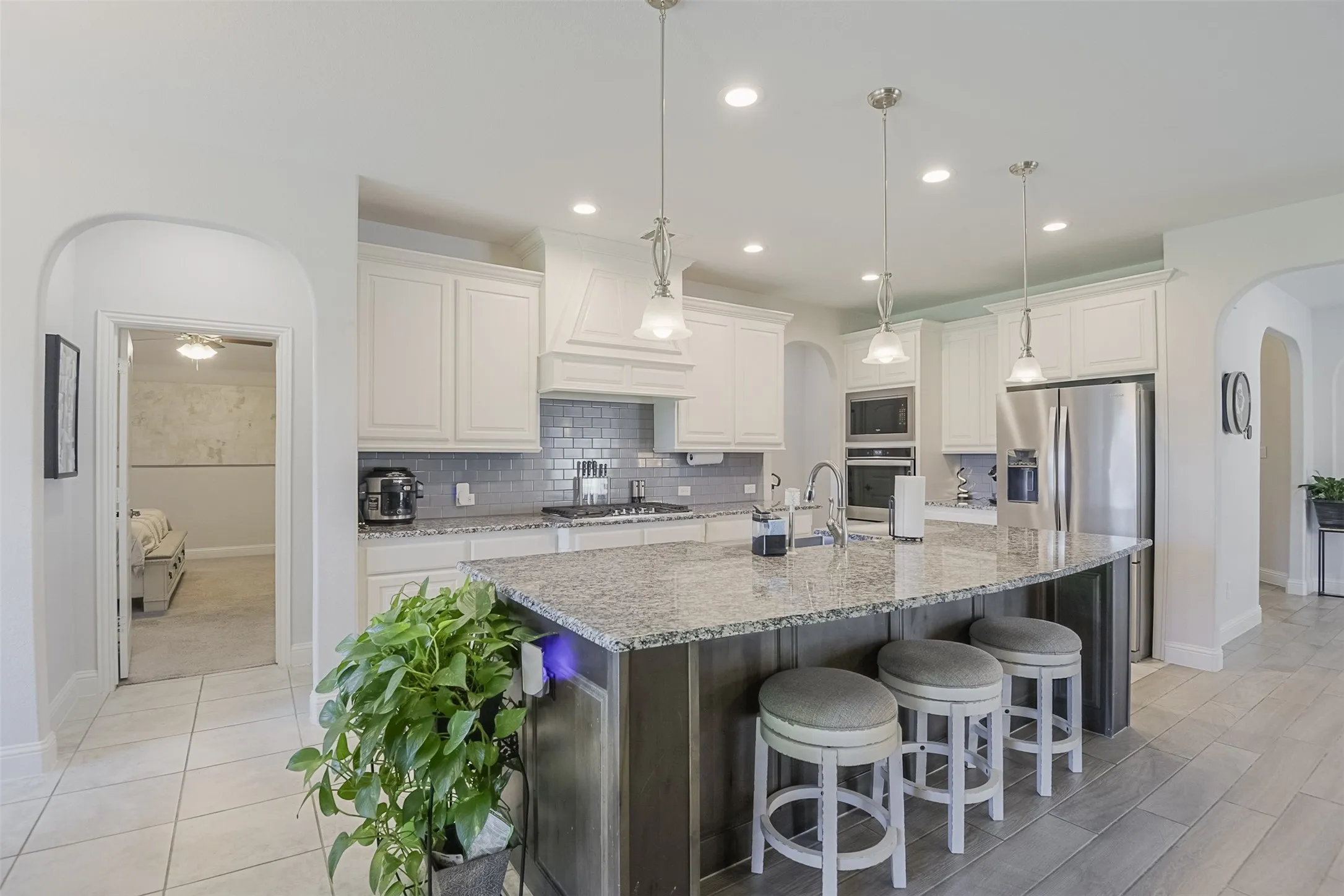 Single Family Residence For Sale in Ellis County , 177 Hackney Street, Waxahachie, Texas 75165, 4 Bedroom, 3 Bathroom, 2 Garage spaces, 2,724 Sqft, built in 2019, mls#21404946, Real Estate Agent in Waxahachie, Homes For Sale in Ellis county, Homes For Sale in Waxahachie, Realtor in Waxahachie Texas, Real Estate Brokerage Independent Realty Texas, Luminita Cordes Realtor