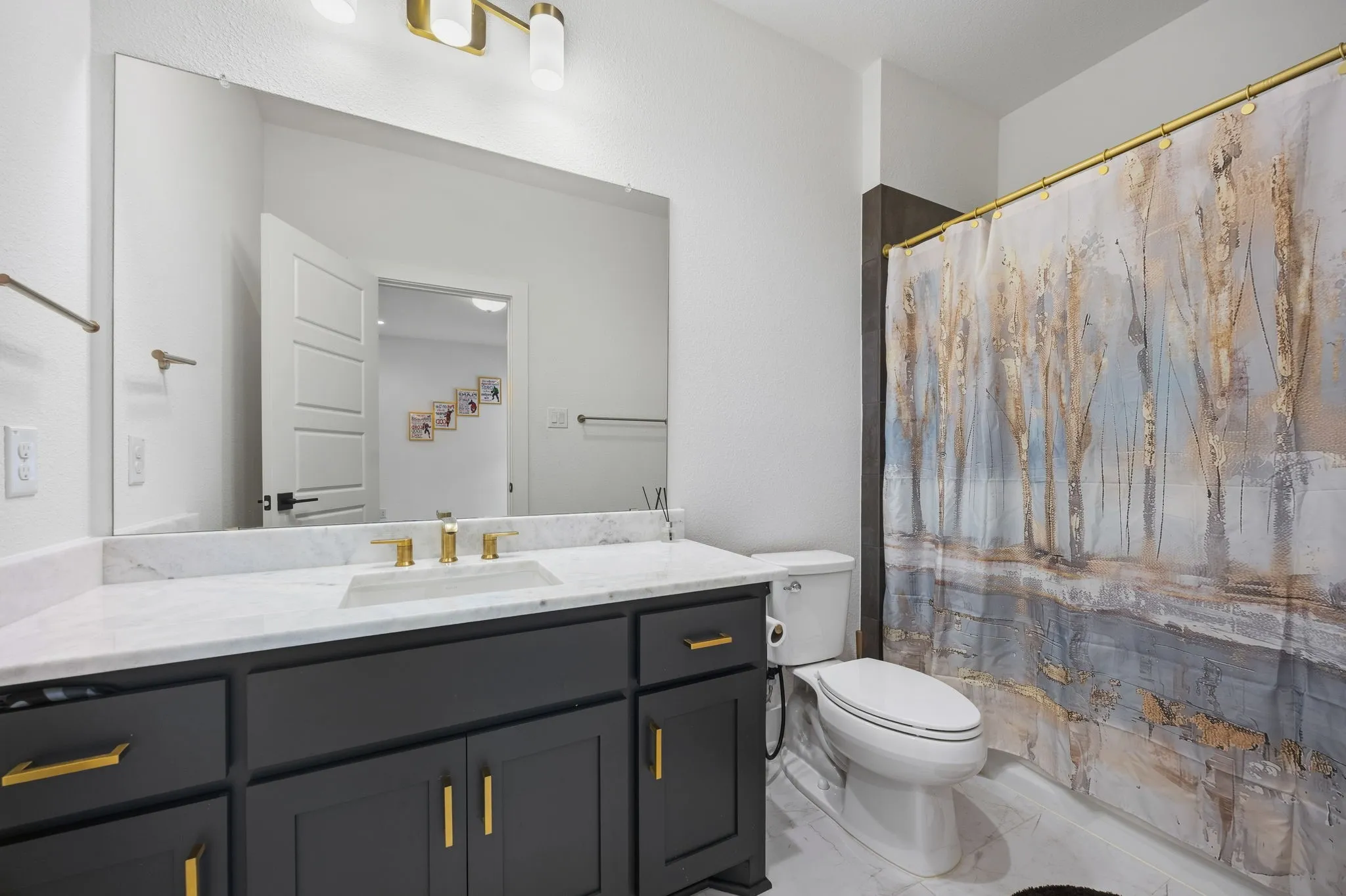 Single Family Residence For Sale in Collin County , 10472 Milkweed Court, Frisco, Texas 75035, 5 Bedroom, 6 Bathroom, 3 Garage spaces, 4,987 Sqft, built in 2024, mls#21405394, Real Estate Agent in Frisco, Homes For Sale in Collin county, Homes For Sale in Frisco, Realtor in Frisco Texas, Real Estate Brokerage Independent Realty Texas, Luminita Cordes Realtor