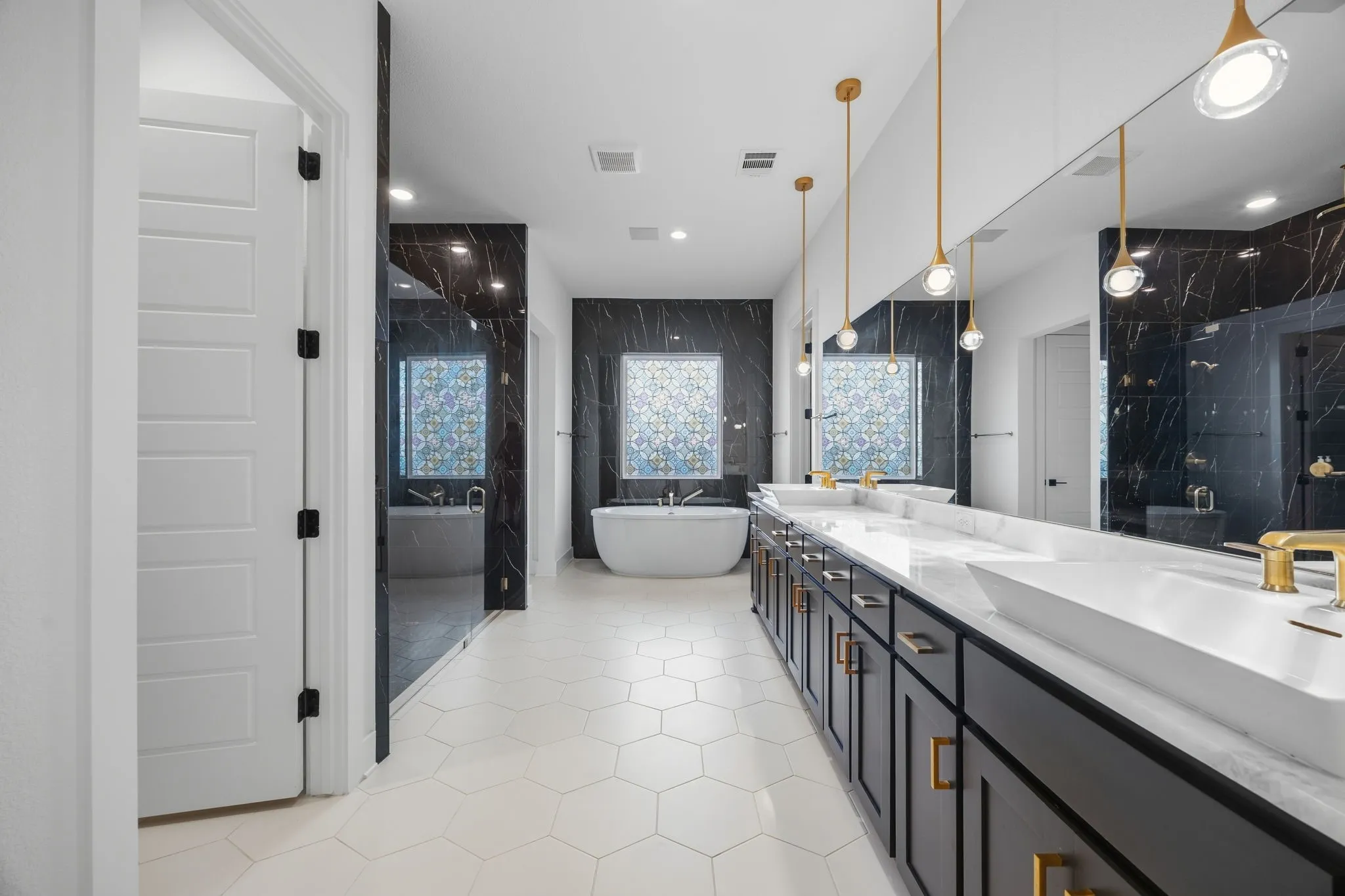 Single Family Residence For Sale in Collin County , 10472 Milkweed Court, Frisco, Texas 75035, 5 Bedroom, 6 Bathroom, 3 Garage spaces, 4,987 Sqft, built in 2024, mls#21405394, Real Estate Agent in Frisco, Homes For Sale in Collin county, Homes For Sale in Frisco, Realtor in Frisco Texas, Real Estate Brokerage Independent Realty Texas, Luminita Cordes Realtor