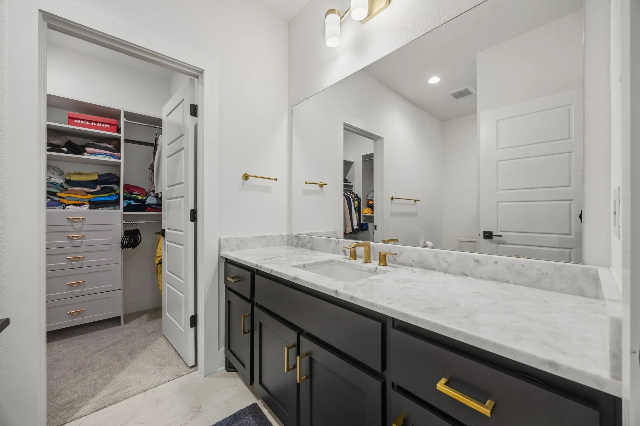 Single Family Residence For Sale in Collin County , 10472 Milkweed Court, Frisco, Texas 75035, 5 Bedroom, 6 Bathroom, 3 Garage spaces, 4,987 Sqft, built in 2024, mls#21405394, Real Estate Agent in Frisco, Homes For Sale in Collin county, Homes For Sale in Frisco, Realtor in Frisco Texas, Real Estate Brokerage Independent Realty Texas, Luminita Cordes Realtor
