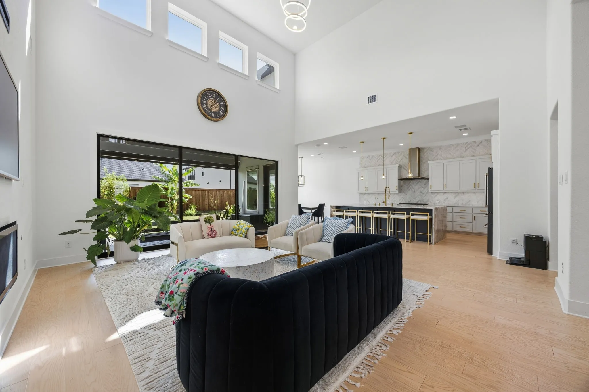 Single Family Residence For Sale in Collin County , 10472 Milkweed Court, Frisco, Texas 75035, 5 Bedroom, 6 Bathroom, 3 Garage spaces, 4,987 Sqft, built in 2024, mls#21405394, Real Estate Agent in Frisco, Homes For Sale in Collin county, Homes For Sale in Frisco, Realtor in Frisco Texas, Real Estate Brokerage Independent Realty Texas, Luminita Cordes Realtor