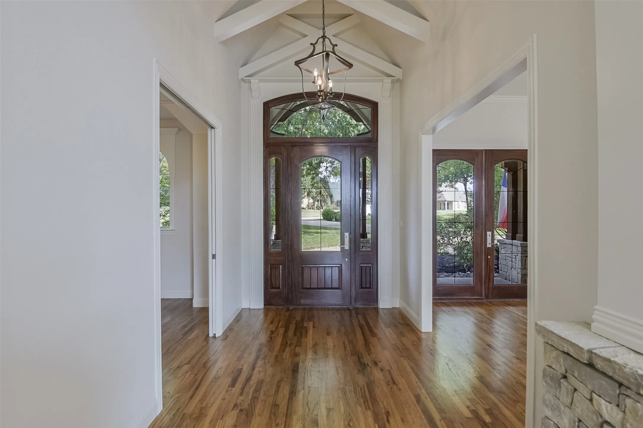 Single Family Residence For Sale in Ellis County , 228 Katy Lake Drive, Waxahachie, Texas 75165, 3 Bedroom, 4 Bathroom, 2 Garage spaces, 3,692 Sqft, built in 2013, mls#21405161, Real Estate Agent in Waxahachie, Homes For Sale in Ellis county, Homes For Sale in Waxahachie, Realtor in Waxahachie Texas, Real Estate Brokerage Independent Realty Texas, Luminita Cordes Realtor