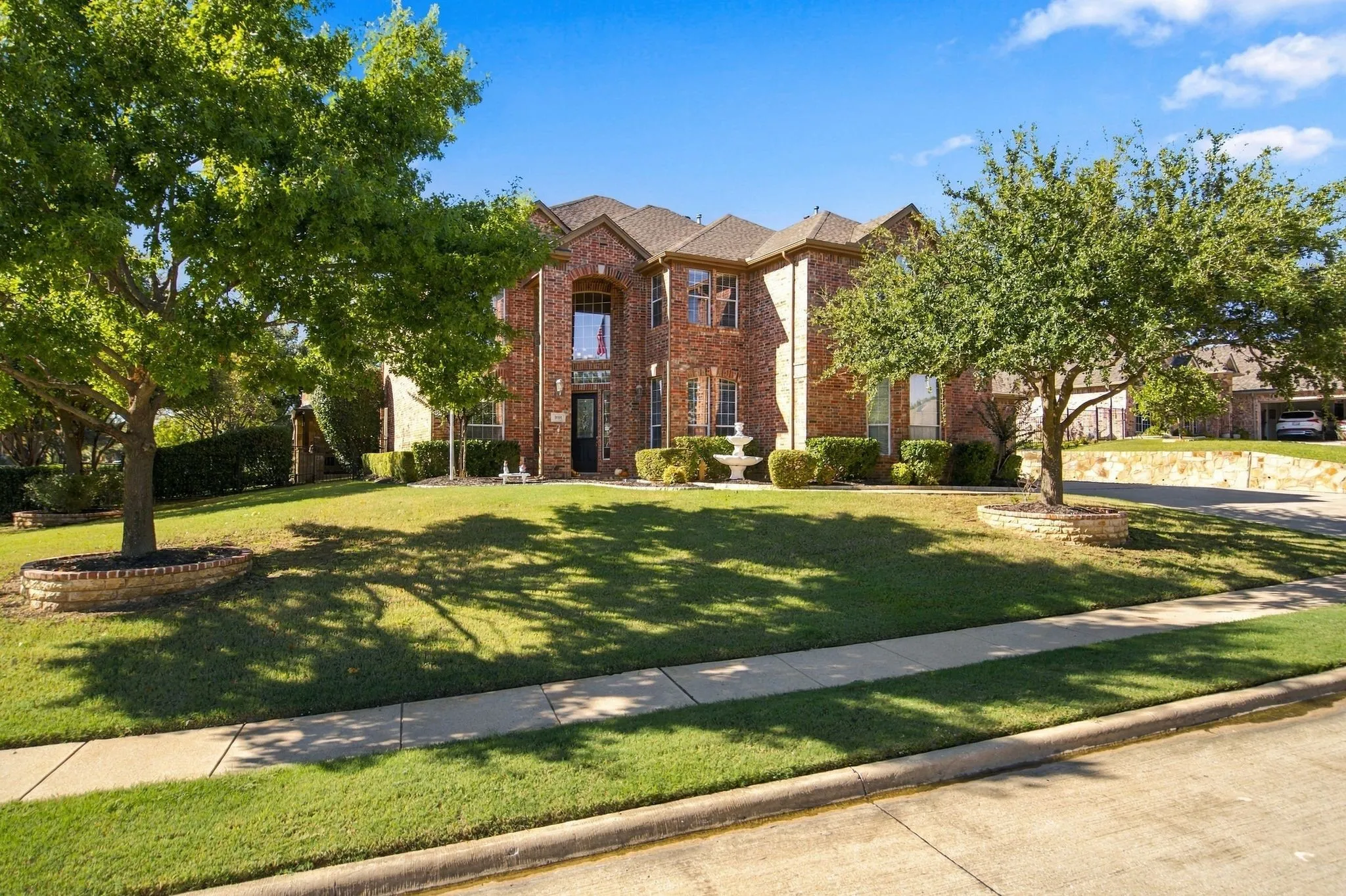 Single Family Residence For Sale in Denton County , 3001 Autumn Sage Trail, Flower Mound, Texas 75022, 5 Bedroom, 4 Bathroom, 3 Garage spaces, 3,895 Sqft, built in 2004, mls#21404872, Real Estate Agent in Flower Mound, Homes For Sale in Denton county, Homes For Sale in Flower Mound, Realtor in Flower Mound Texas, Real Estate Brokerage Independent Realty Texas, Luminita Cordes Realtor