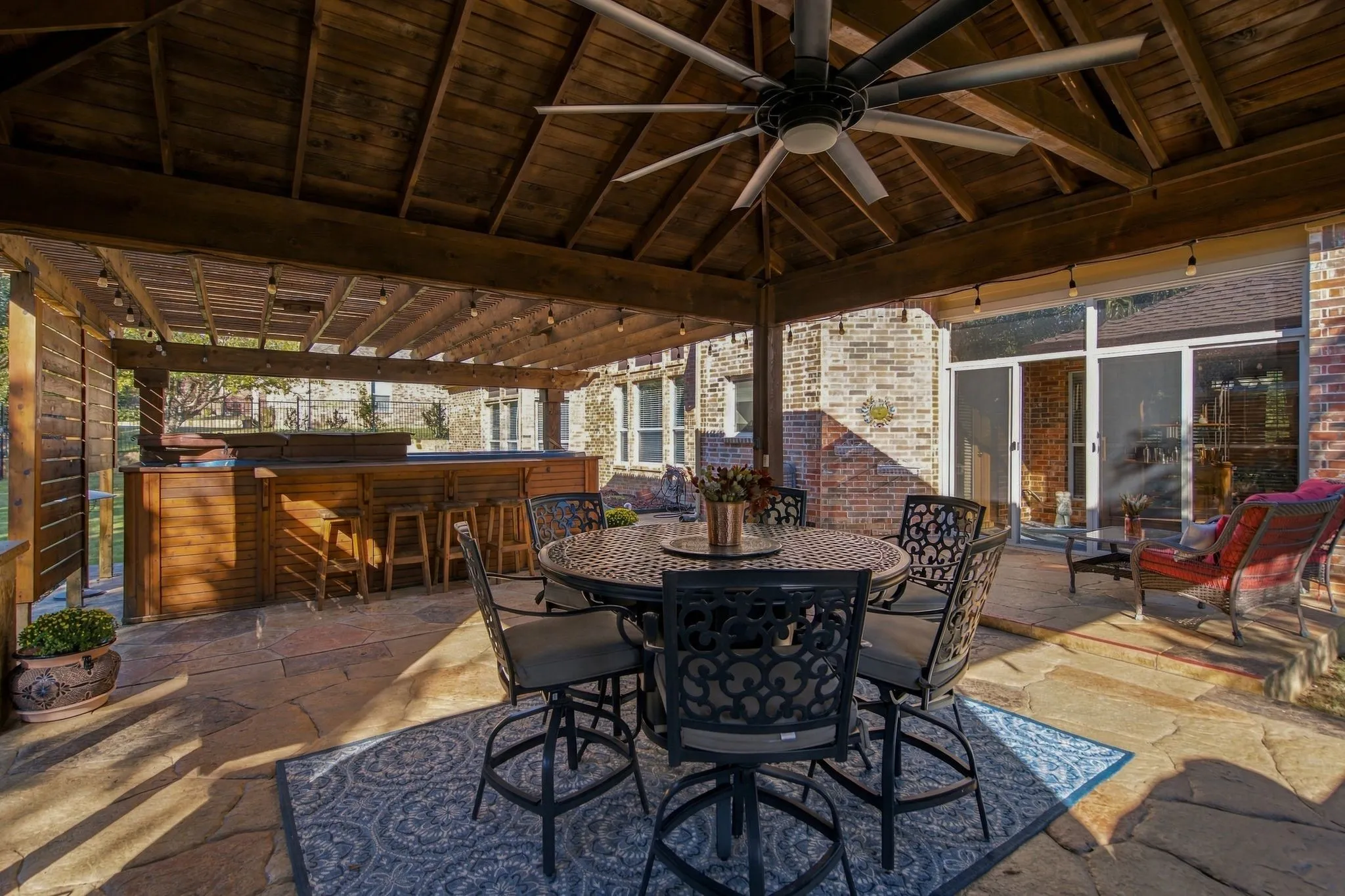 Single Family Residence For Sale in Denton County , 3001 Autumn Sage Trail, Flower Mound, Texas 75022, 5 Bedroom, 4 Bathroom, 3 Garage spaces, 3,895 Sqft, built in 2004, mls#21404872, Real Estate Agent in Flower Mound, Homes For Sale in Denton county, Homes For Sale in Flower Mound, Realtor in Flower Mound Texas, Real Estate Brokerage Independent Realty Texas, Luminita Cordes Realtor