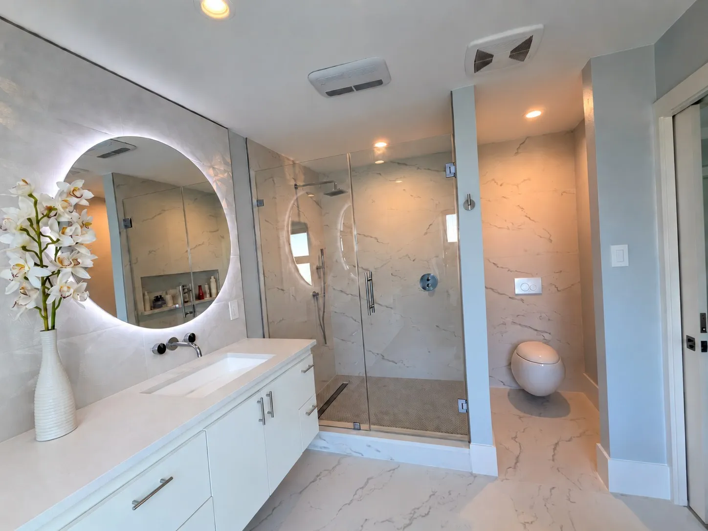 Single Family Residence For Sale in Dallas County , 555 Arbor Brook Lane, Coppell, Texas 75019, 5 Bedroom, 4 Bathroom, 2 Garage spaces, 3,323 Sqft, built in 1978, mls#21405398, Real Estate Agent in Coppell, Homes For Sale in Dallas county, Homes For Sale in Coppell, Realtor in Coppell Texas, Real Estate Brokerage Independent Realty Texas, Luminita Cordes Realtor