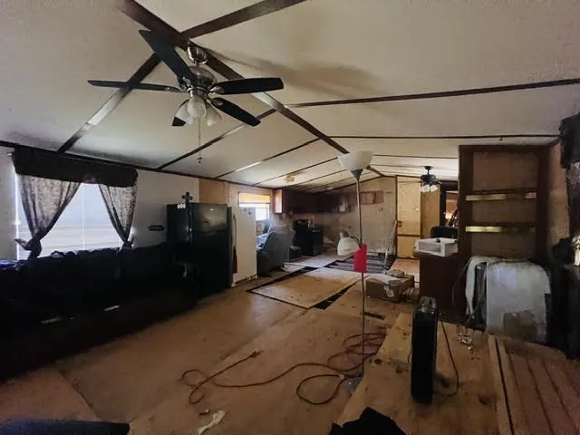 Mobile Home For Sale in Collin County , 109 Park Drive, Wylie, Texas 75098, 3 Bedroom, 2 Bathroom, Garage spaces, 1,368 Sqft, built in 1986, mls#21405404, Real Estate Agent in Wylie, Homes For Sale in Collin county, Homes For Sale in Wylie, Realtor in Wylie Texas, Real Estate Brokerage Independent Realty Texas, Luminita Cordes Realtor