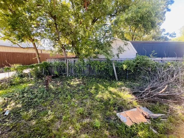 Mobile Home For Sale in Collin County , 109 Park Drive, Wylie, Texas 75098, 3 Bedroom, 2 Bathroom, Garage spaces, 1,368 Sqft, built in 1986, mls#21405404, Real Estate Agent in Wylie, Homes For Sale in Collin county, Homes For Sale in Wylie, Realtor in Wylie Texas, Real Estate Brokerage Independent Realty Texas, Luminita Cordes Realtor