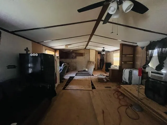 Mobile Home For Sale in Collin County , 109 Park Drive, Wylie, Texas 75098, 3 Bedroom, 2 Bathroom, Garage spaces, 1,368 Sqft, built in 1986, mls#21405404, Real Estate Agent in Wylie, Homes For Sale in Collin county, Homes For Sale in Wylie, Realtor in Wylie Texas, Real Estate Brokerage Independent Realty Texas, Luminita Cordes Realtor