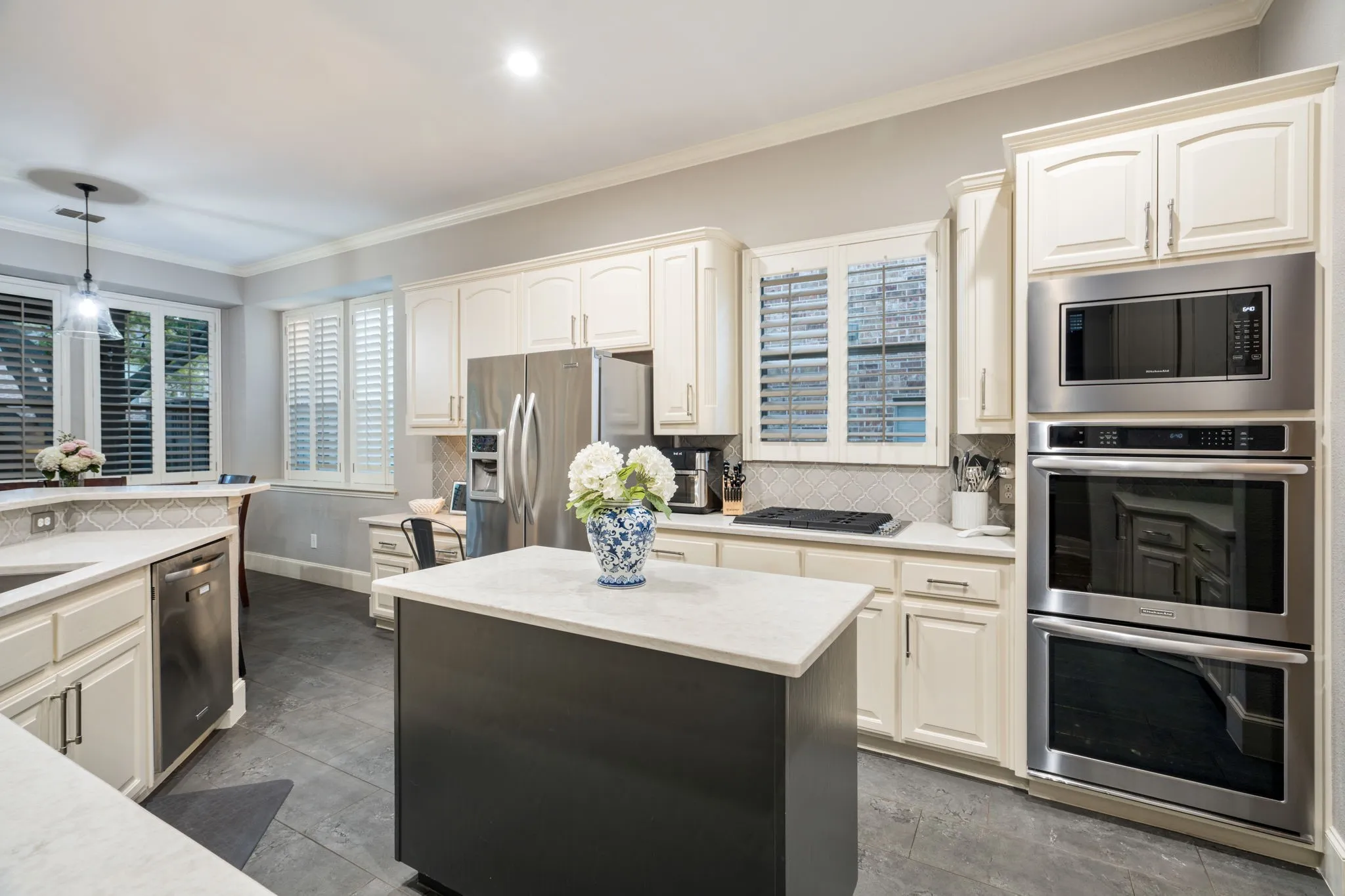 Single Family Residence For Sale in Collin County , 15605 Crown Cove Lane, Frisco, Texas 75035, 4 Bedroom, 3 Bathroom, 3 Garage spaces, 3,263 Sqft, built in 2004, mls#21404447, Real Estate Agent in Frisco, Homes For Sale in Collin county, Homes For Sale in Frisco, Realtor in Frisco Texas, Real Estate Brokerage Independent Realty Texas, Luminita Cordes Realtor