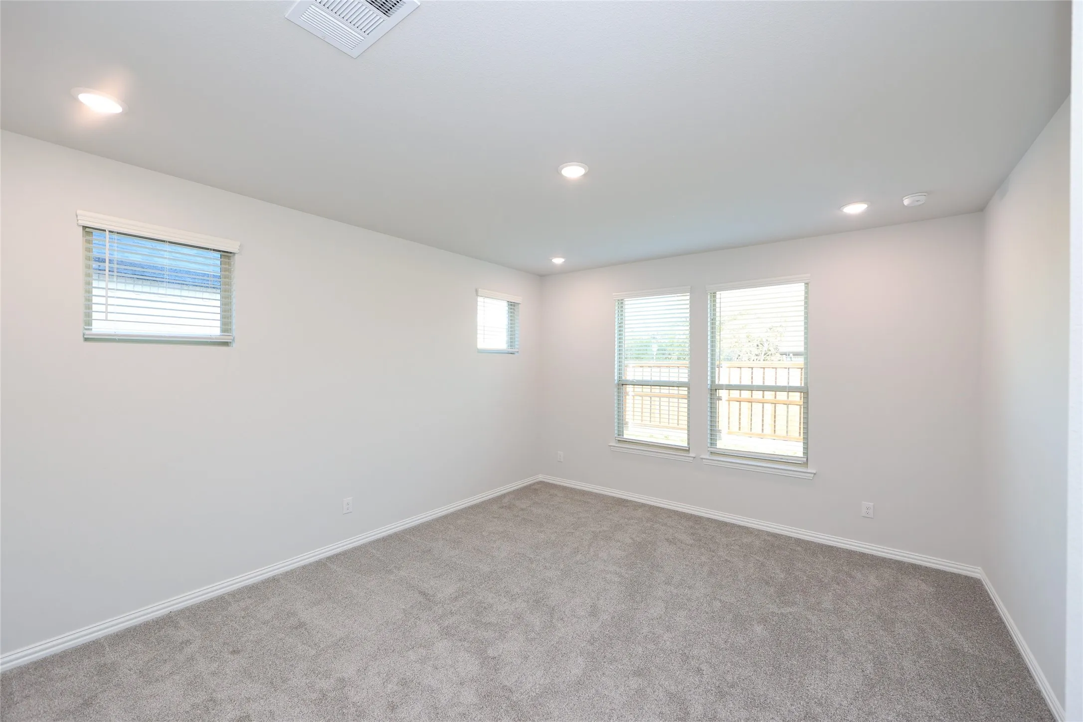 Single Family Residence For Sale in Denton County , 2305 Valencia Drive, Little Elm, Texas 75068, 4 Bedroom, 4 Bathroom, 3 Garage spaces, 2,786 Sqft, built in 2025, mls#21405409, Real Estate Agent in Little Elm, Homes For Sale in Denton county, Homes For Sale in Little Elm, Realtor in Little Elm Texas, Real Estate Brokerage Independent Realty Texas, Luminita Cordes Realtor