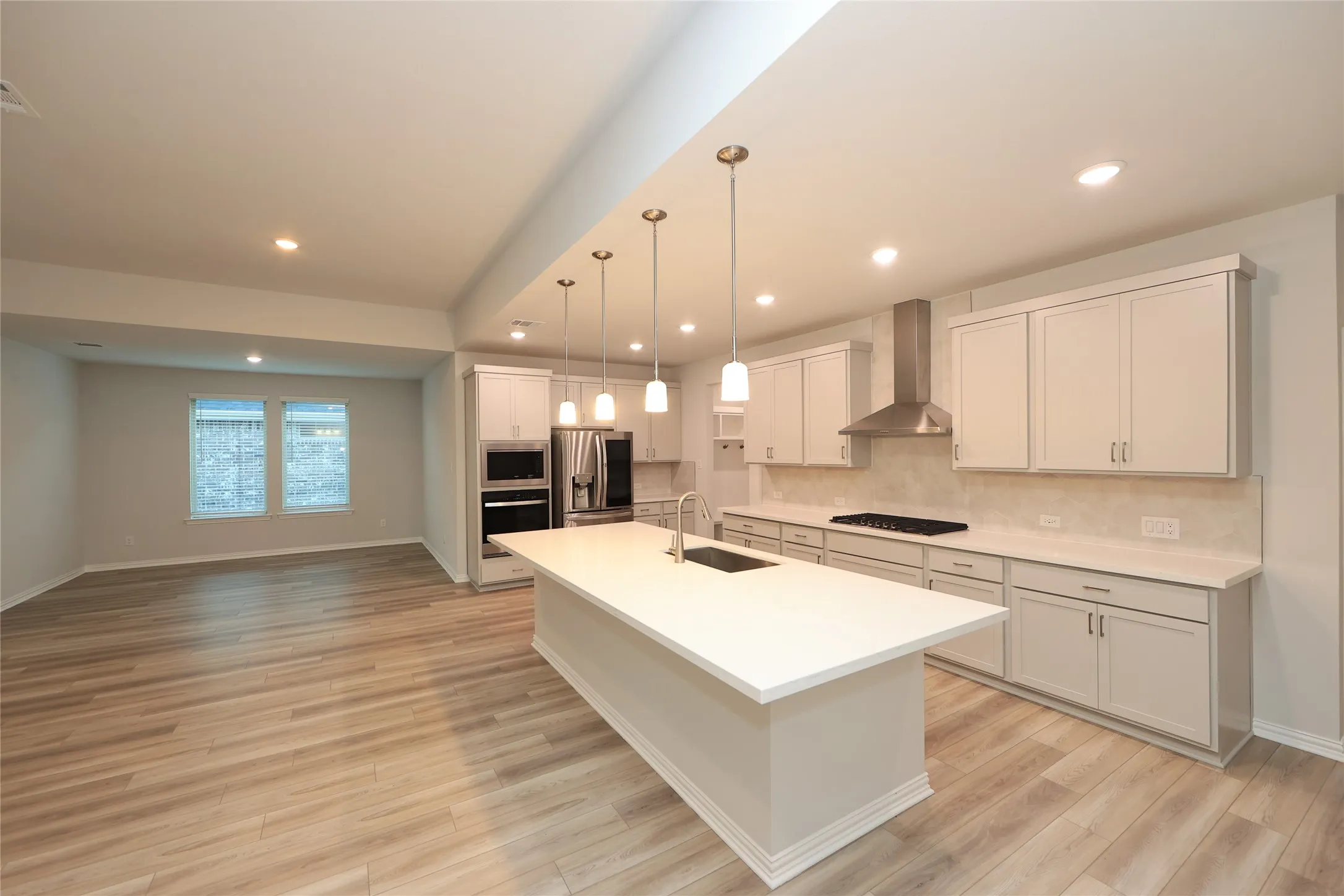 Single Family Residence For Sale in Denton County , 2305 Valencia Drive, Little Elm, Texas 75068, 4 Bedroom, 4 Bathroom, 3 Garage spaces, 2,786 Sqft, built in 2025, mls#21405409, Real Estate Agent in Little Elm, Homes For Sale in Denton county, Homes For Sale in Little Elm, Realtor in Little Elm Texas, Real Estate Brokerage Independent Realty Texas, Luminita Cordes Realtor
