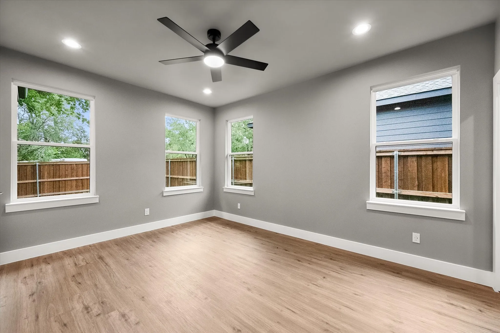 Single Family Residence For Sale in Grayson County , 101 Iron Horse Lane, Denison, Texas 75020, 4 Bedroom, 3 Bathroom, 2 Garage spaces, 1,870 Sqft, built in 2026, mls#21404389, Real Estate Agent in Denison, Homes For Sale in Grayson county, Homes For Sale in Denison, Realtor in Denison Texas, Real Estate Brokerage Independent Realty Texas, Luminita Cordes Realtor