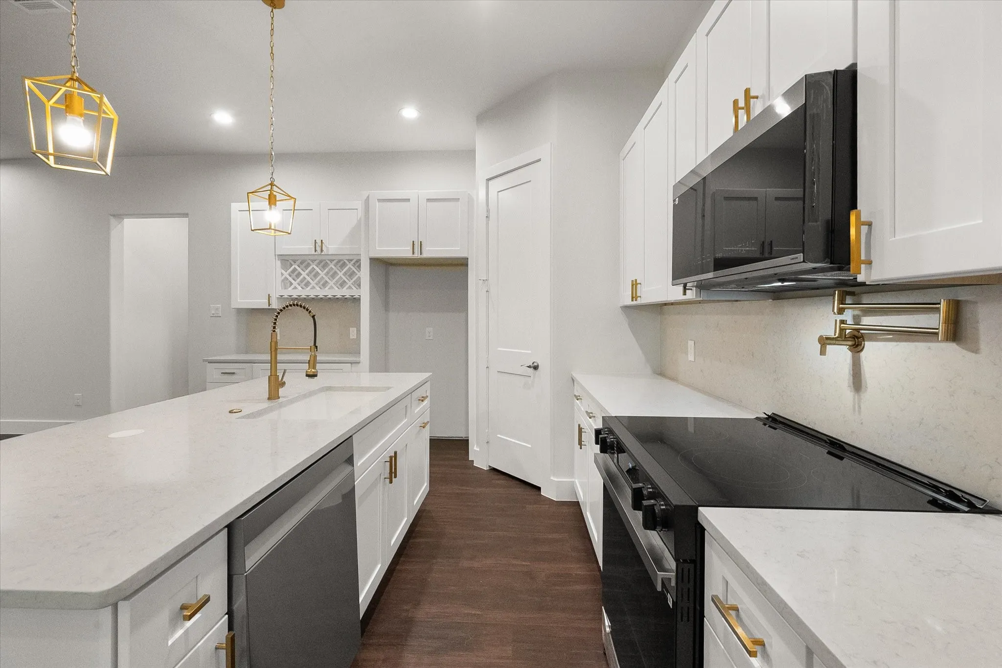 Single Family Residence For Sale in Grayson County , 105 Iron Horse Lane, Denison, Texas 75020, 4 Bedroom, 3 Bathroom, 2 Garage spaces, 1,700 Sqft, built in 2026, mls#21405382, Real Estate Agent in Denison, Homes For Sale in Grayson county, Homes For Sale in Denison, Realtor in Denison Texas, Real Estate Brokerage Independent Realty Texas, Luminita Cordes Realtor