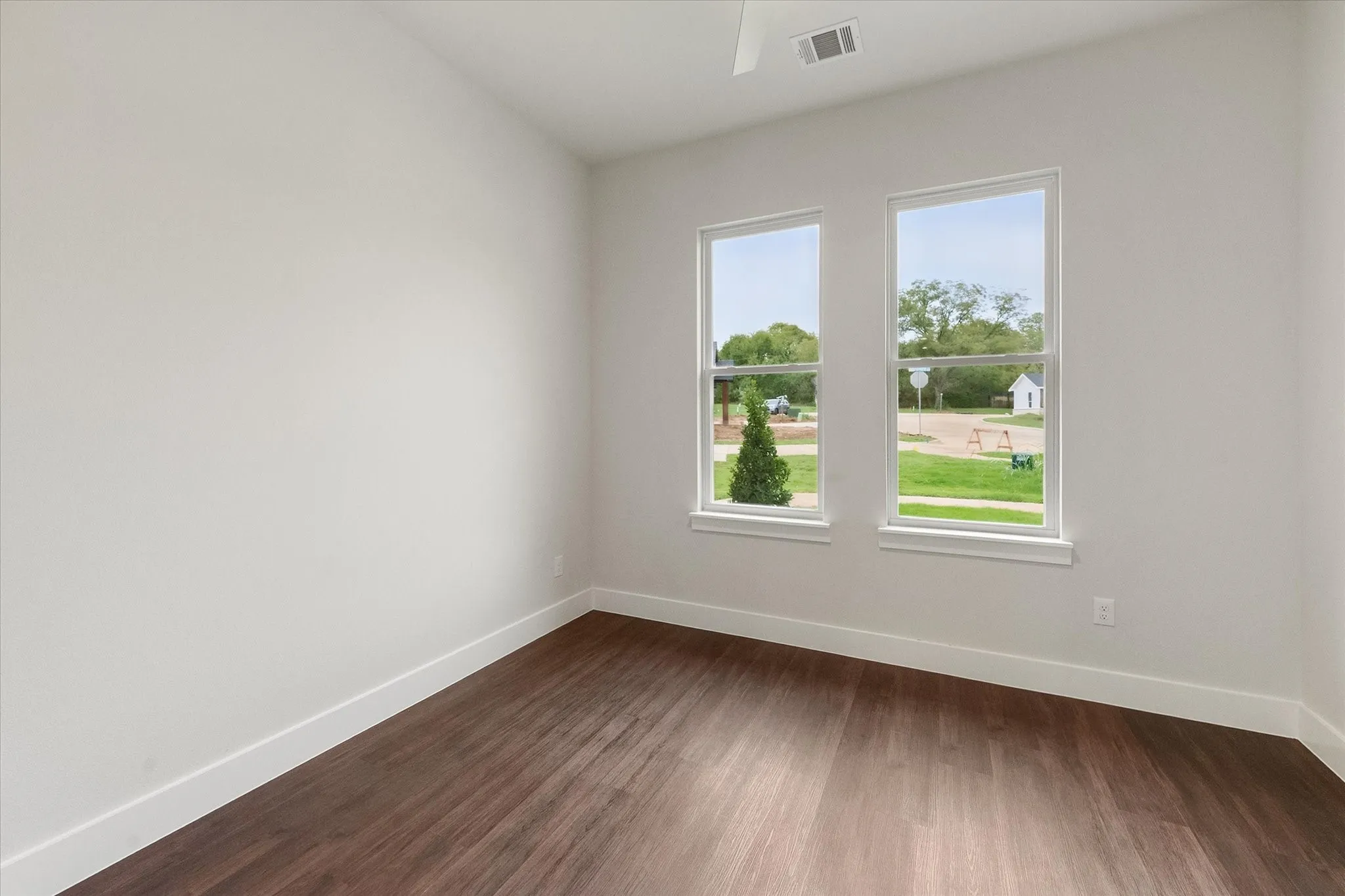 Single Family Residence For Sale in Grayson County , 105 Iron Horse Lane, Denison, Texas 75020, 4 Bedroom, 3 Bathroom, 2 Garage spaces, 1,700 Sqft, built in 2026, mls#21405382, Real Estate Agent in Denison, Homes For Sale in Grayson county, Homes For Sale in Denison, Realtor in Denison Texas, Real Estate Brokerage Independent Realty Texas, Luminita Cordes Realtor