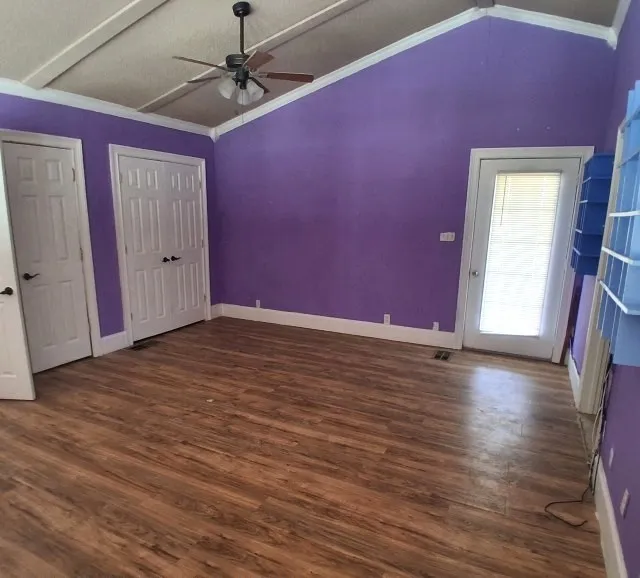 Single Family Residence For Sale in Lamar County , 833 County Road 33100, Sumner, Texas 75486, 2 Bedroom, 3 Bathroom, 2 Garage spaces, 2,077 Sqft, built in 1994, mls#21403971, Real Estate Agent in Sumner, Homes For Sale in Lamar county, Homes For Sale in Sumner, Realtor in Sumner Texas, Real Estate Brokerage Independent Realty Texas, Luminita Cordes Realtor